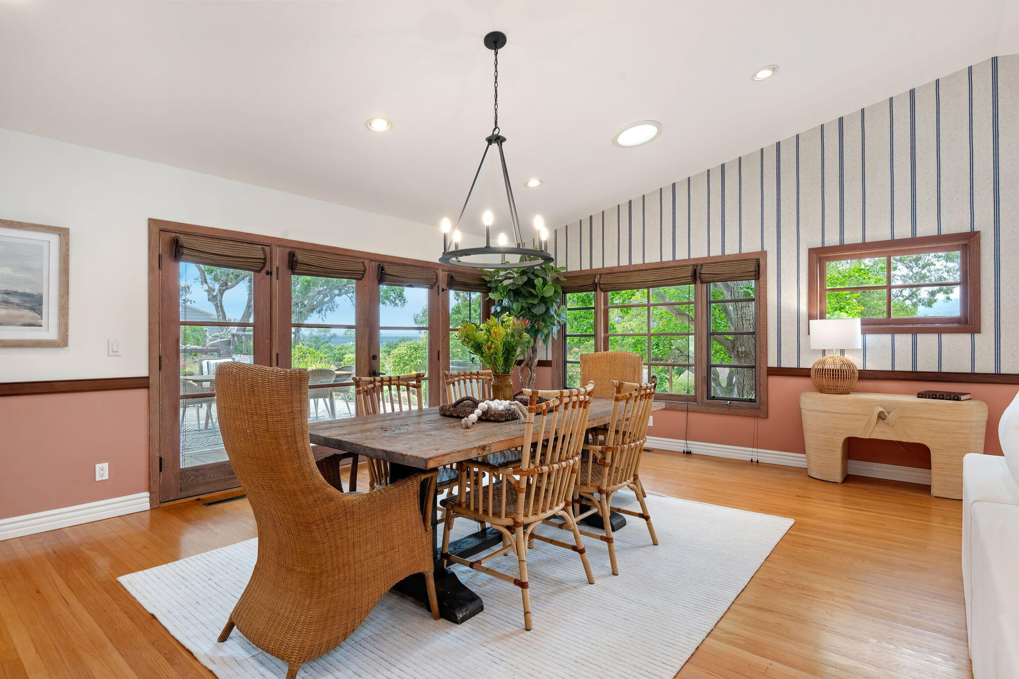 615 Concha Loma Drive