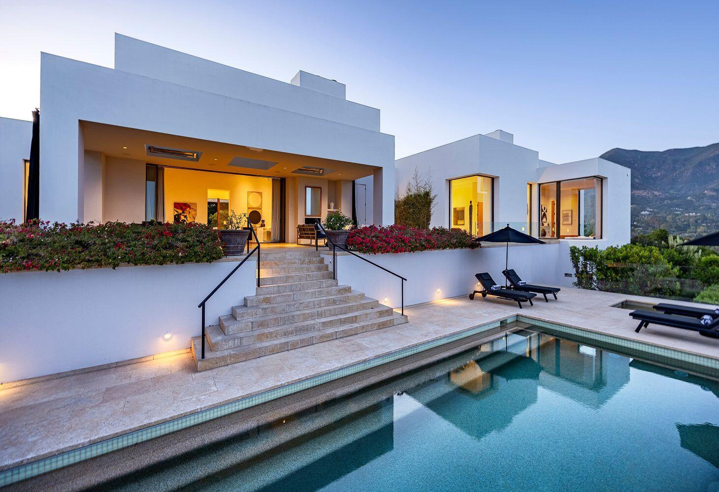356 Woodley Road