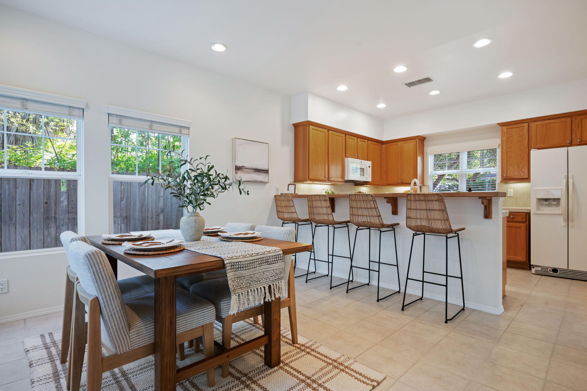 513 Coronel Place, 1