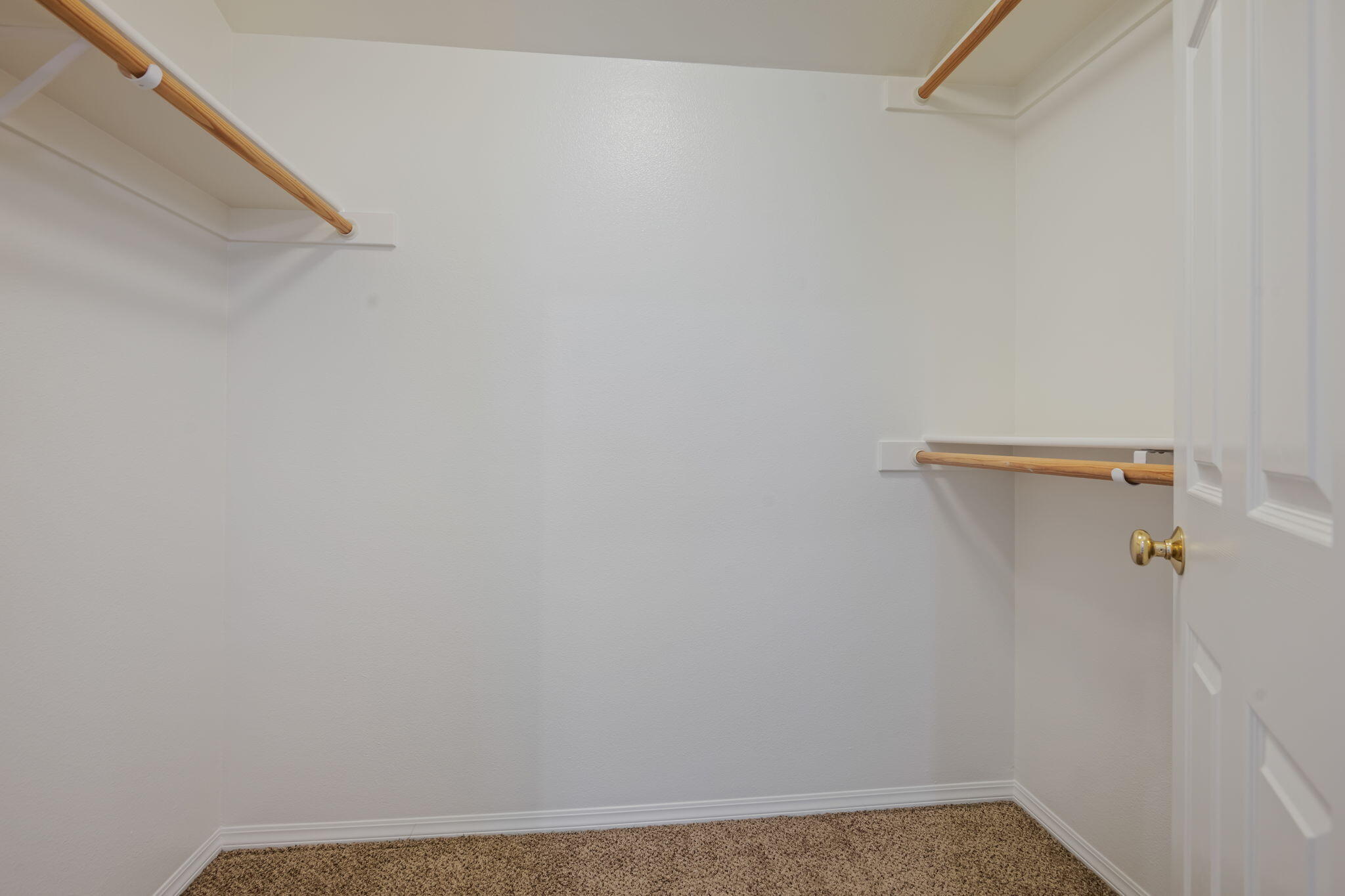 513 Coronel Place, 1