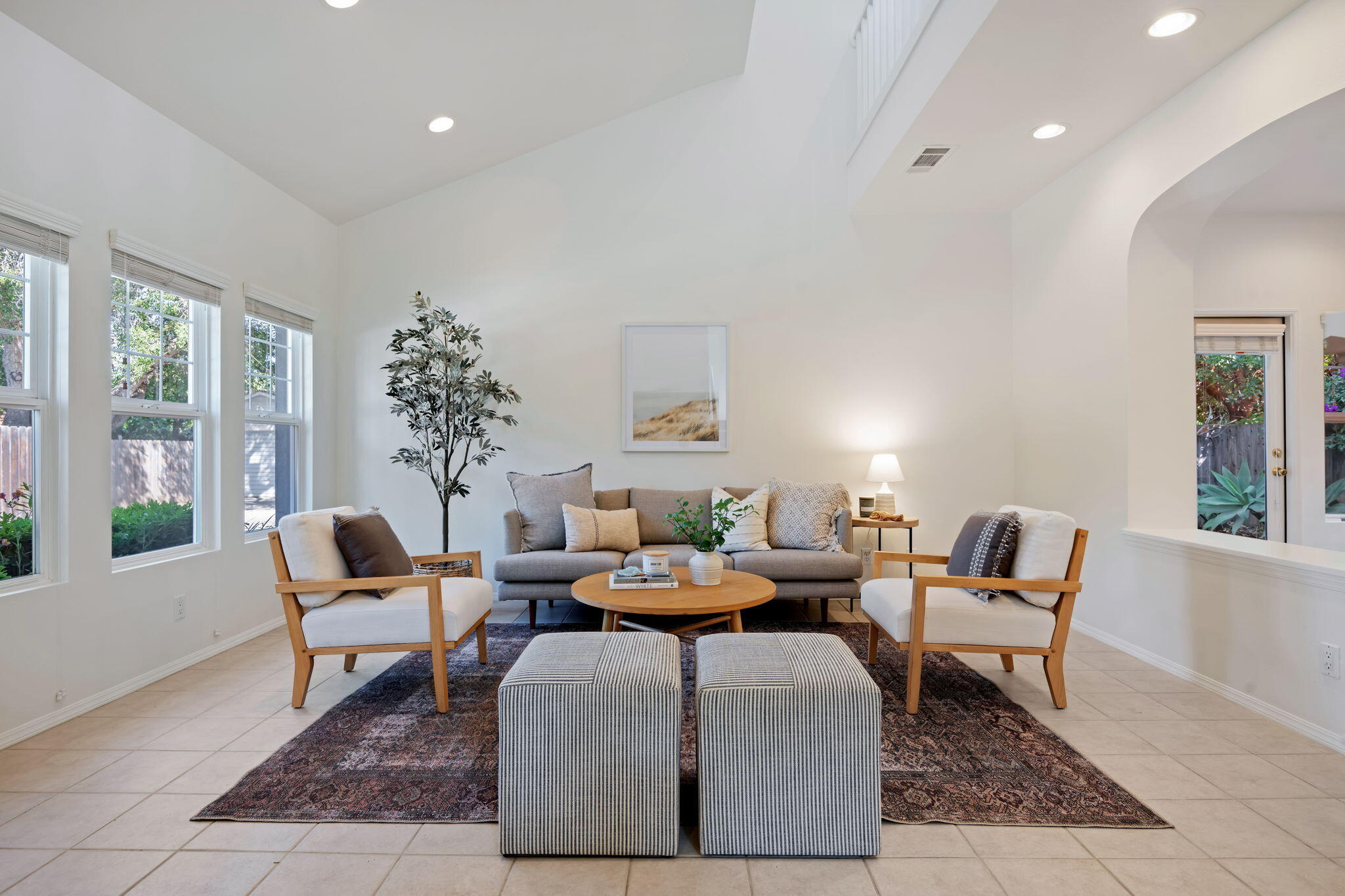 513 Coronel Place, 1