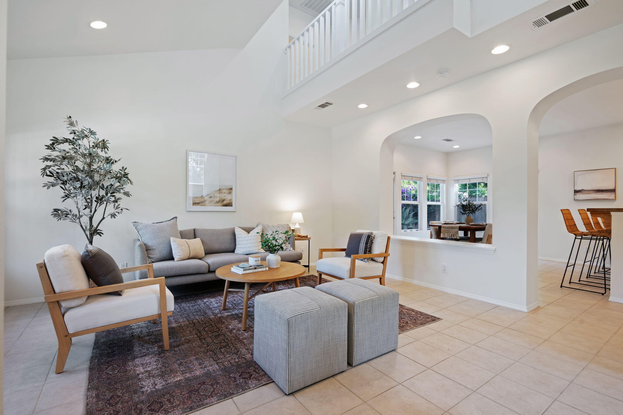 513 Coronel Place, 1