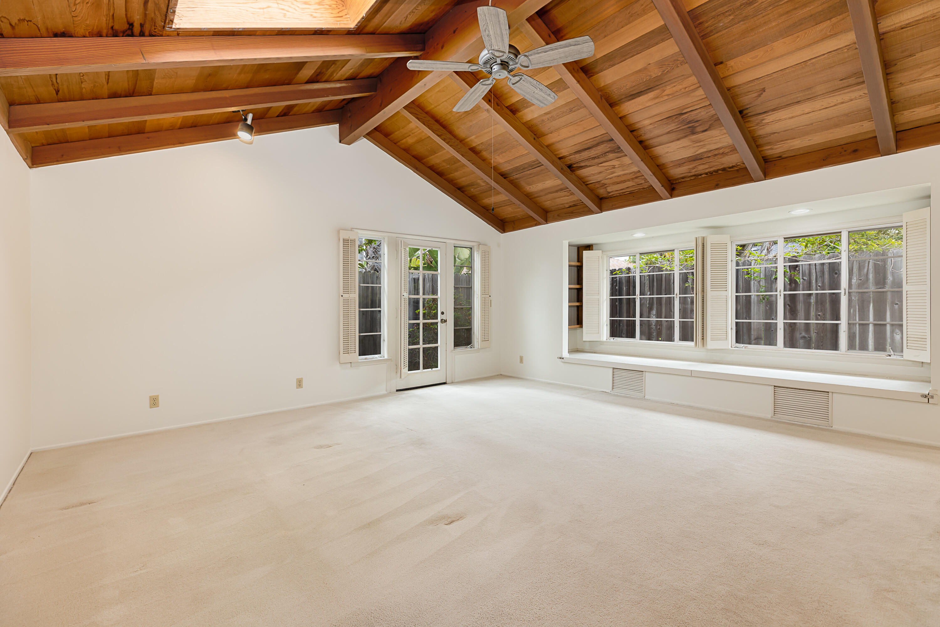 1114 Del Mar Avenue