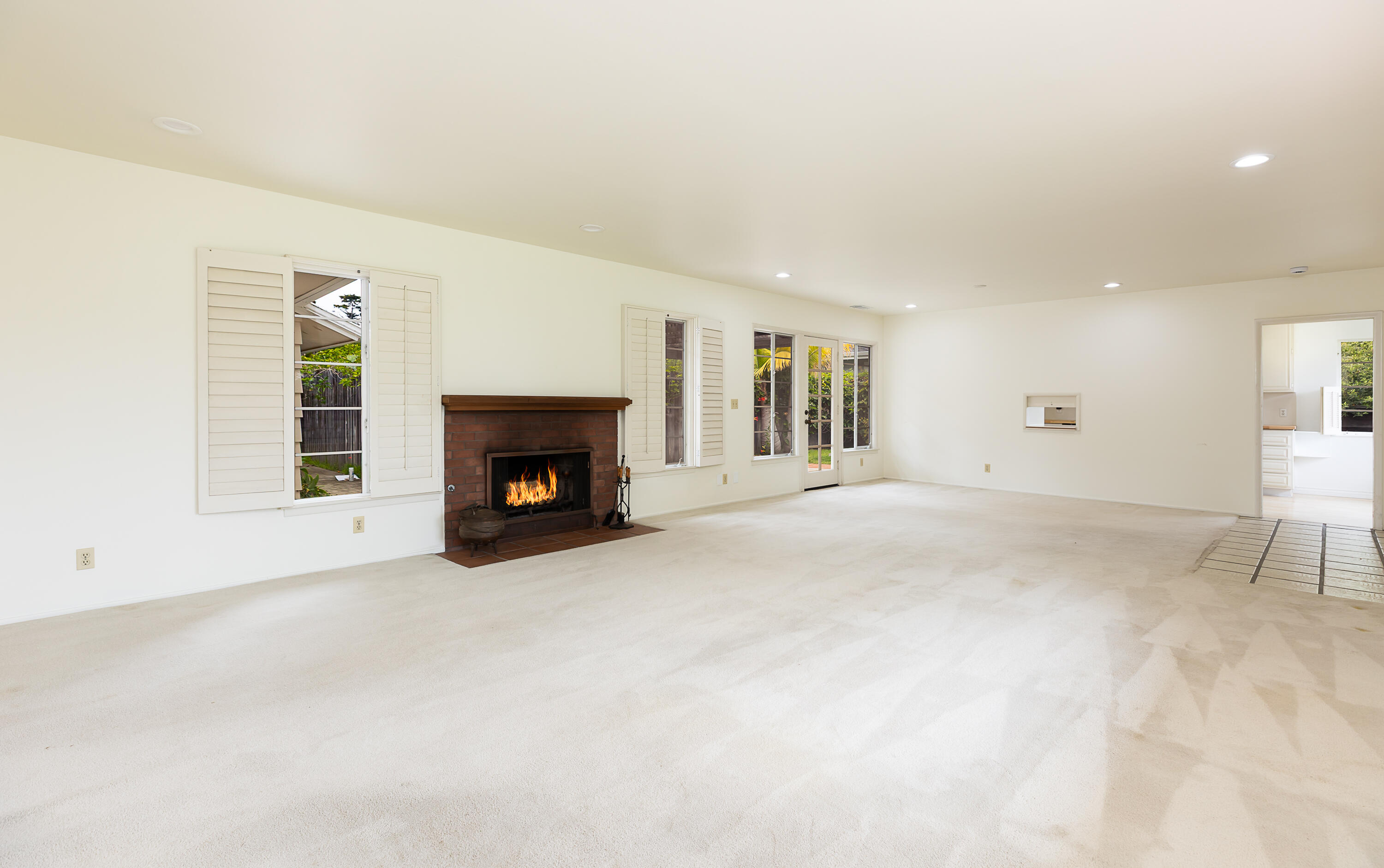 1114 Del Mar Avenue