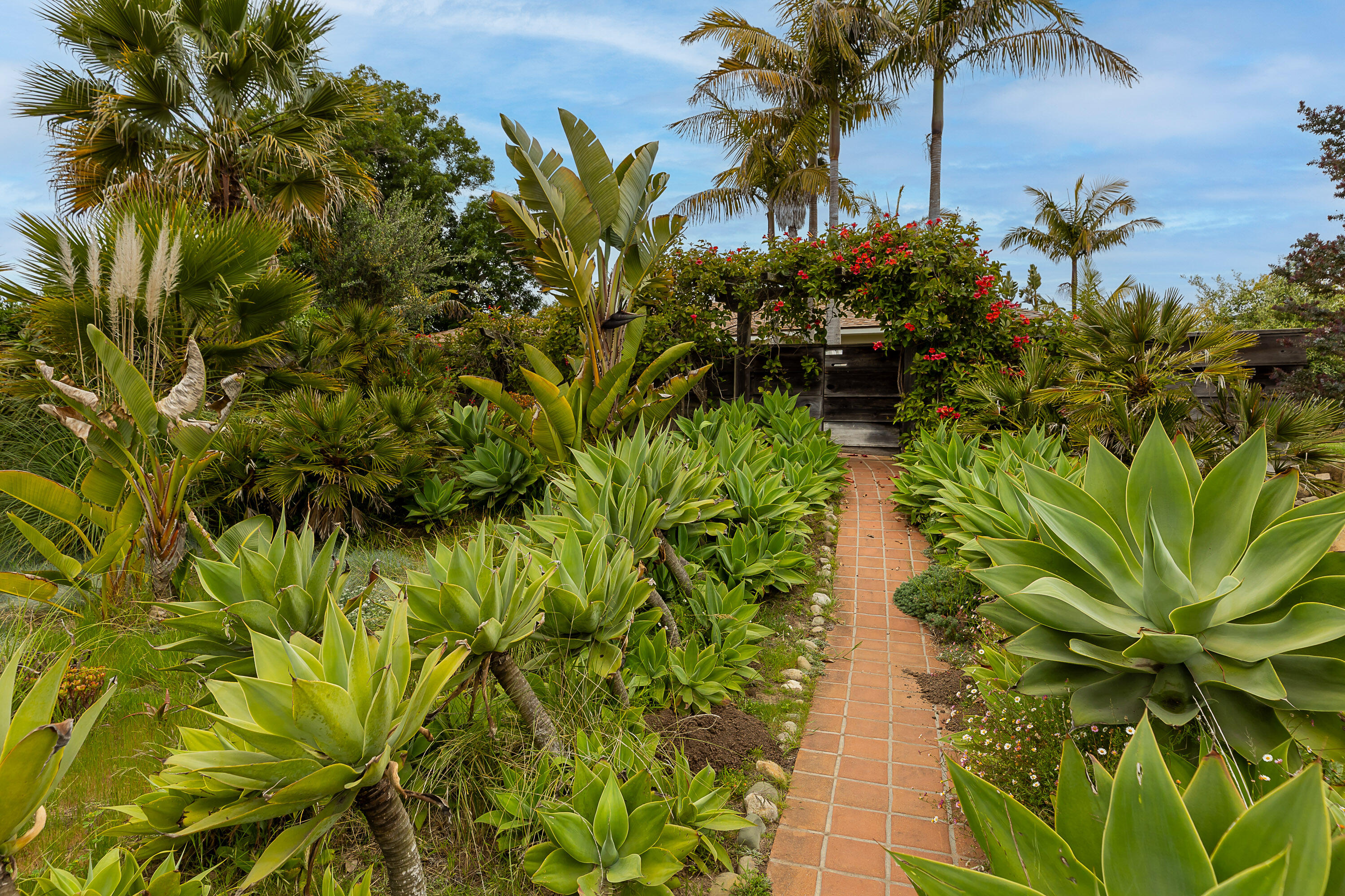1114 Del Mar Avenue