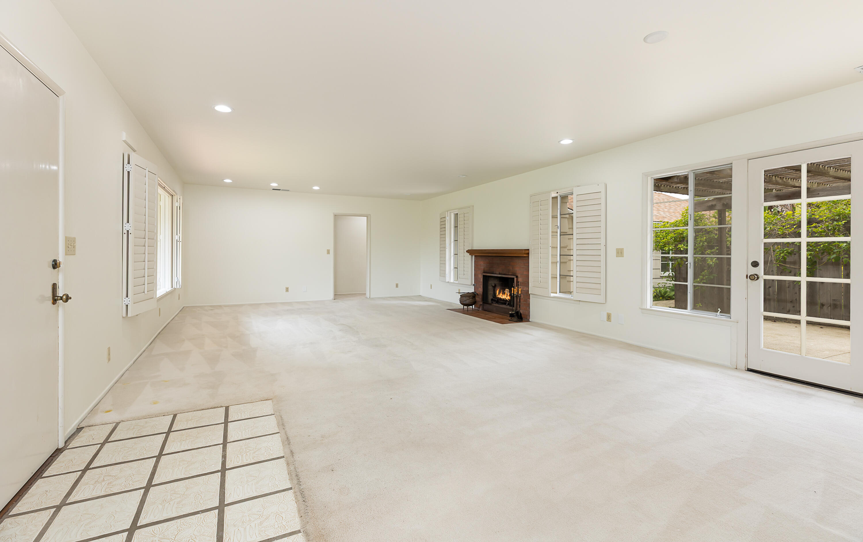 1114 Del Mar Avenue