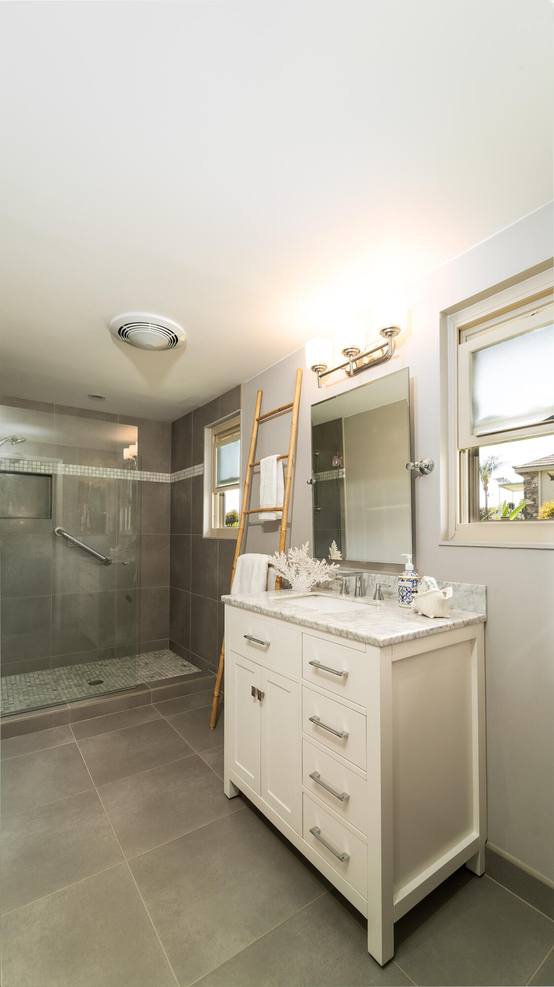 247 Moreton Bay Lane, Unit 1