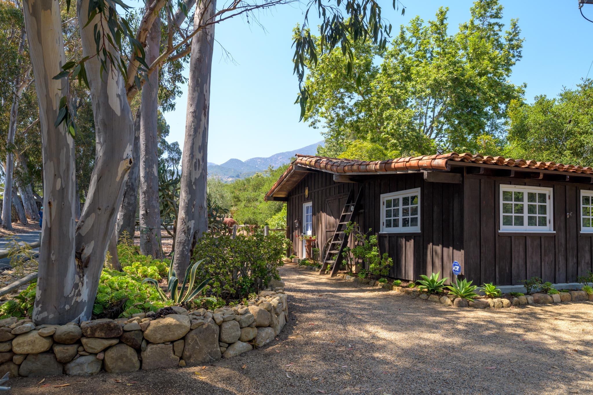 601 San Ysidro Road