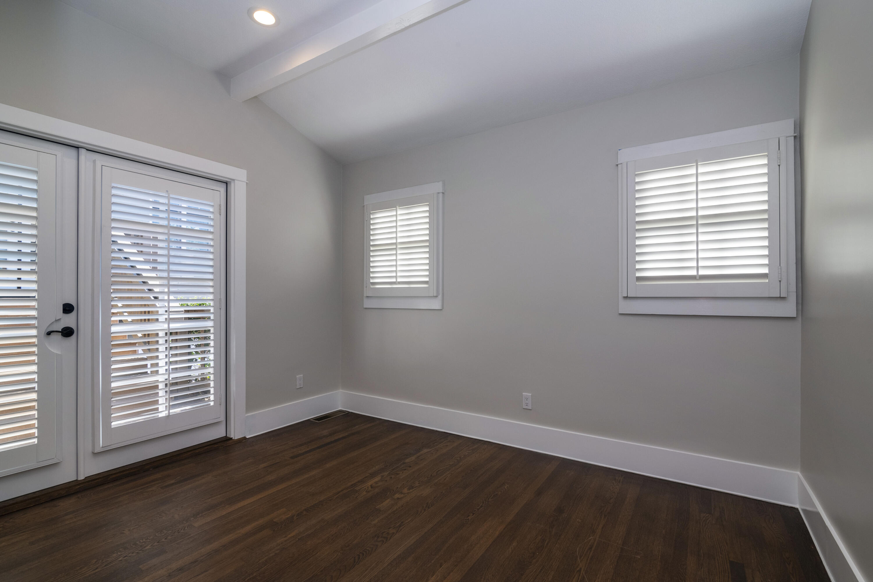 824 E Figueroa Street