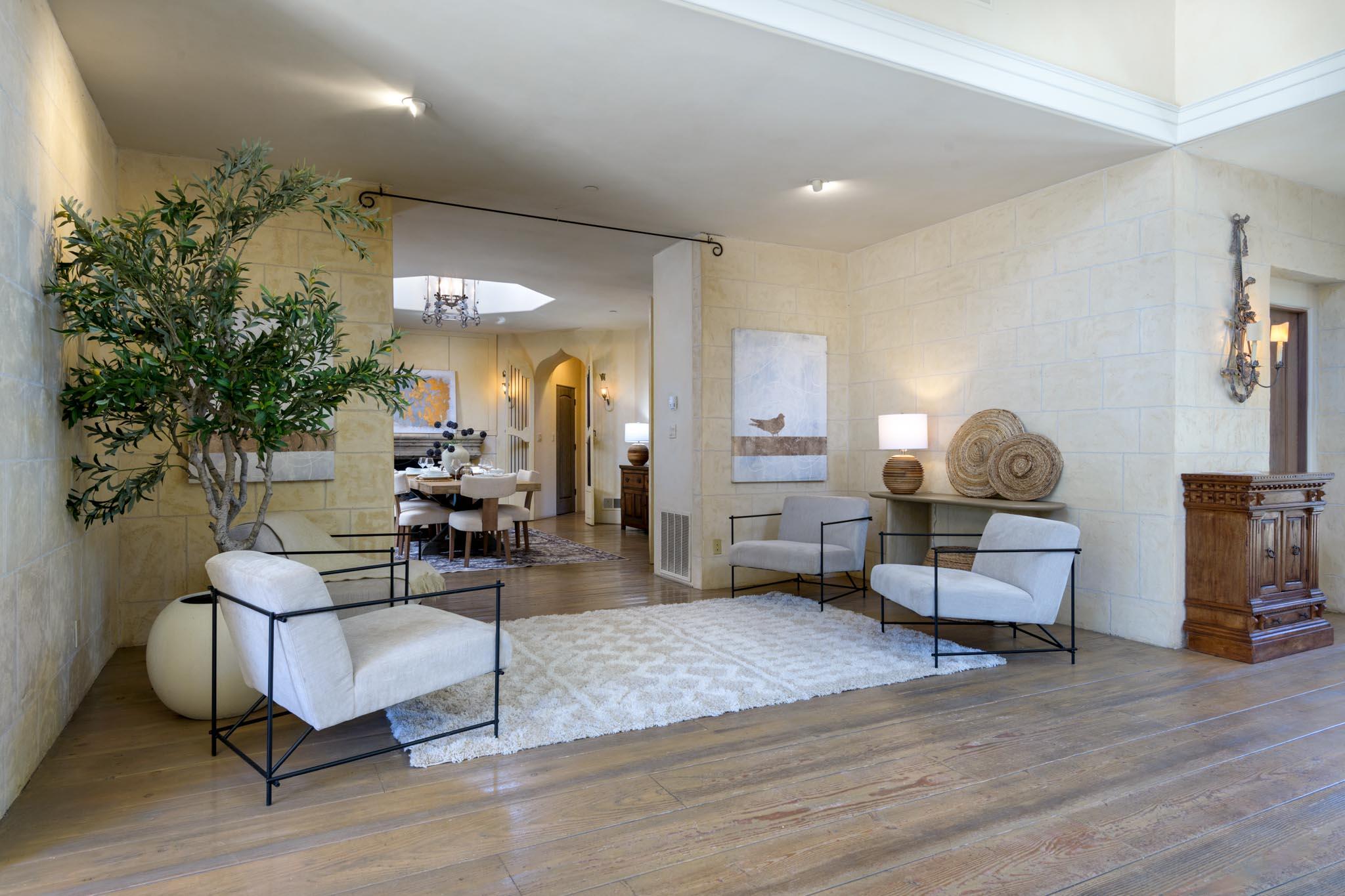 2899 Hidden Valley Lane