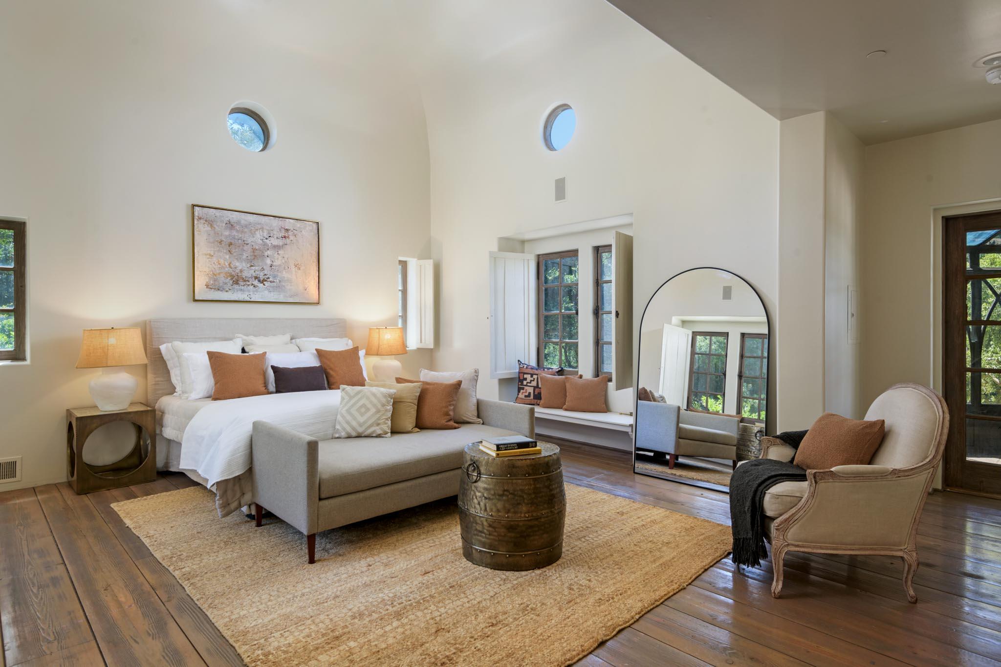 2899 Hidden Valley Lane