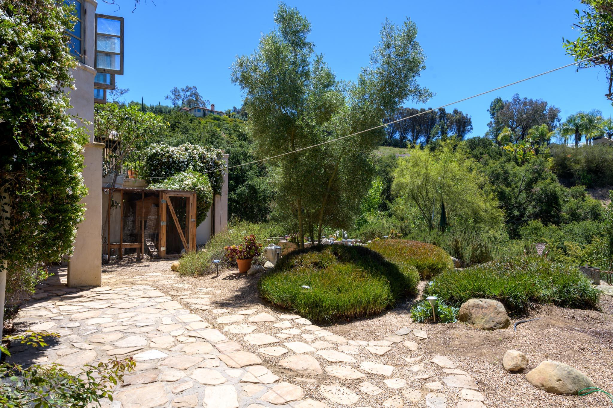 2899 Hidden Valley Lane