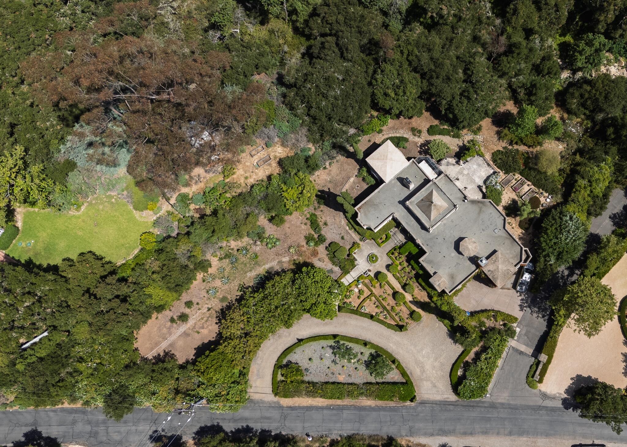 2899 Hidden Valley Lane