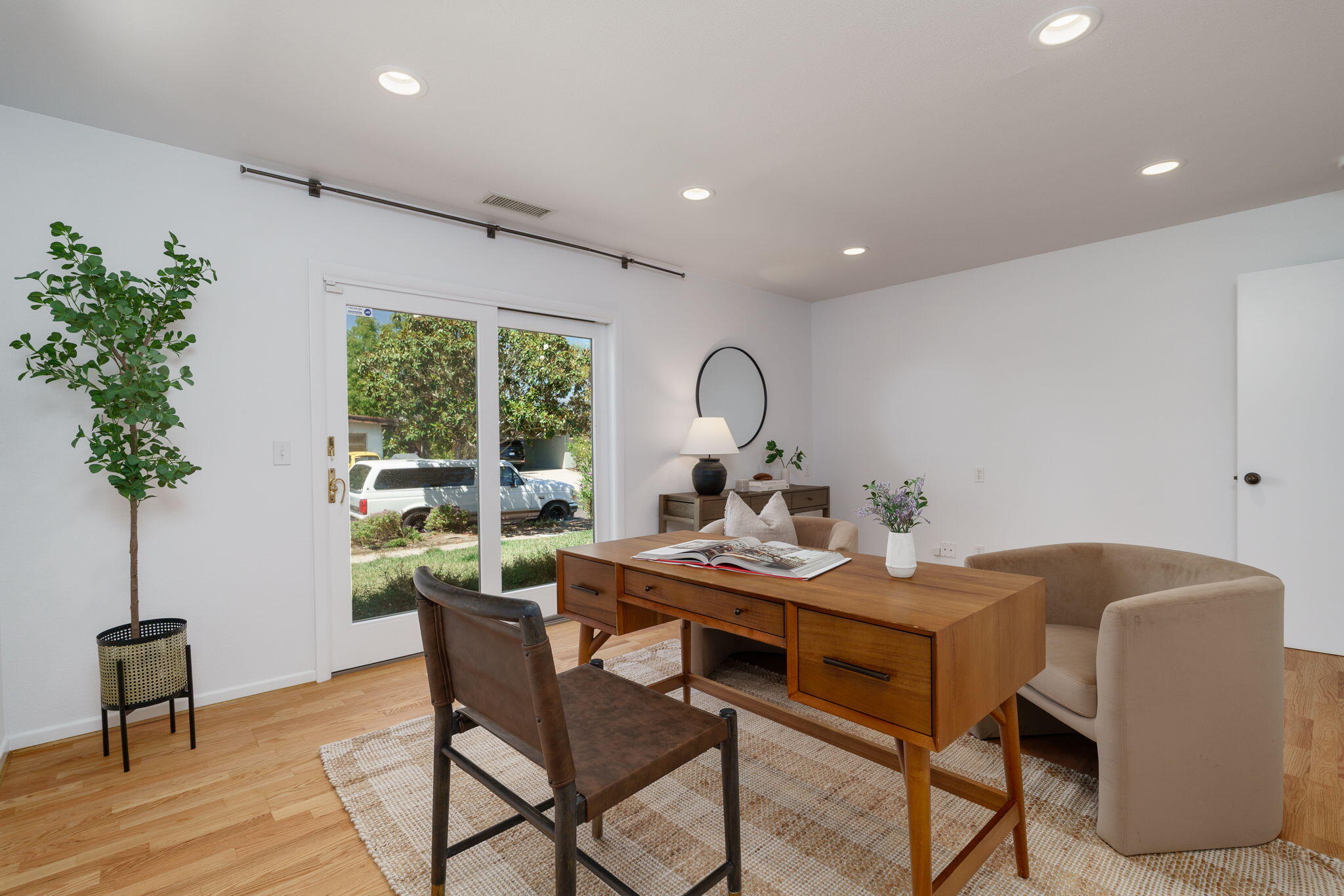 1749 La Coronilla Drive