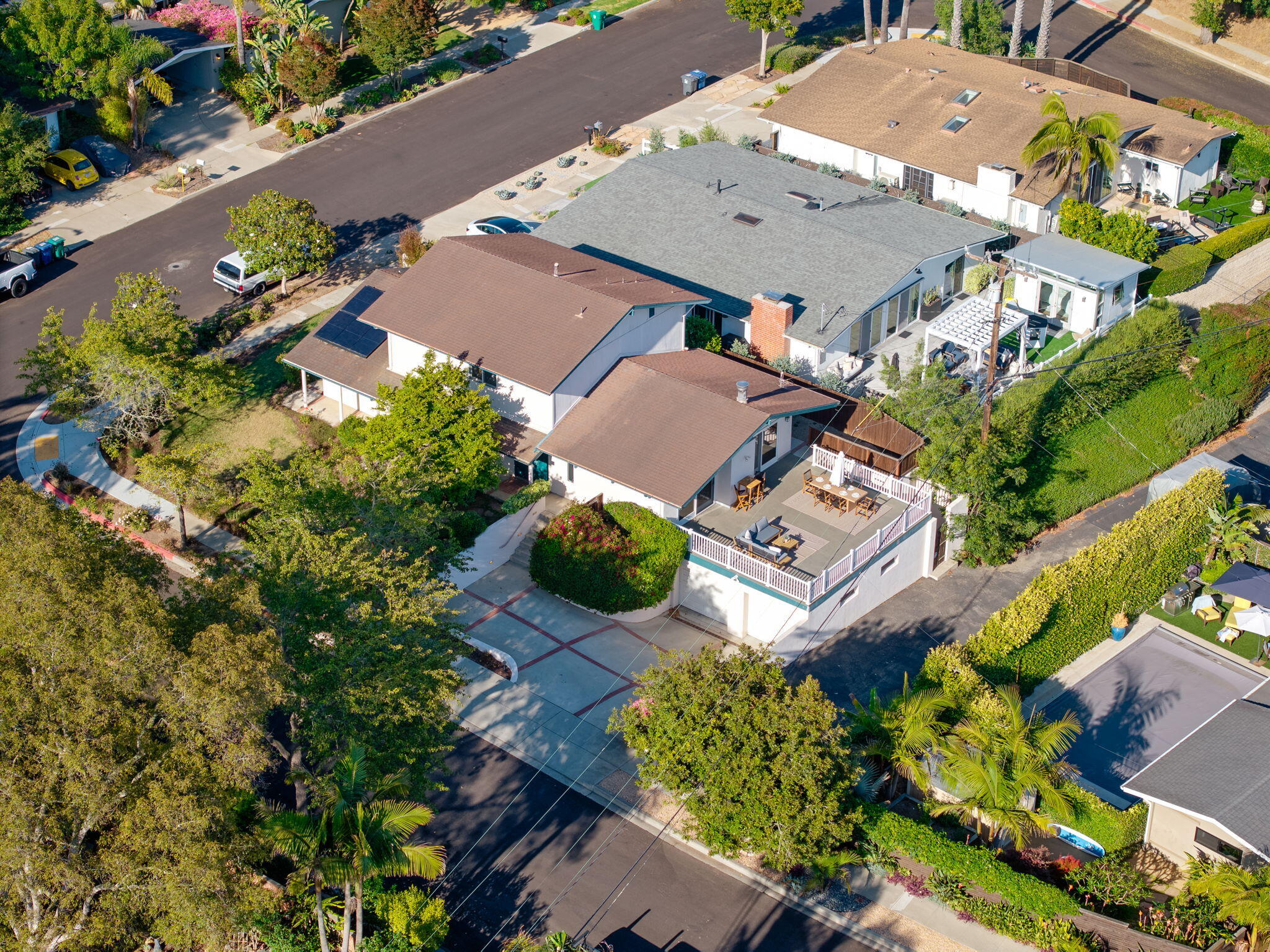 1749 La Coronilla Drive