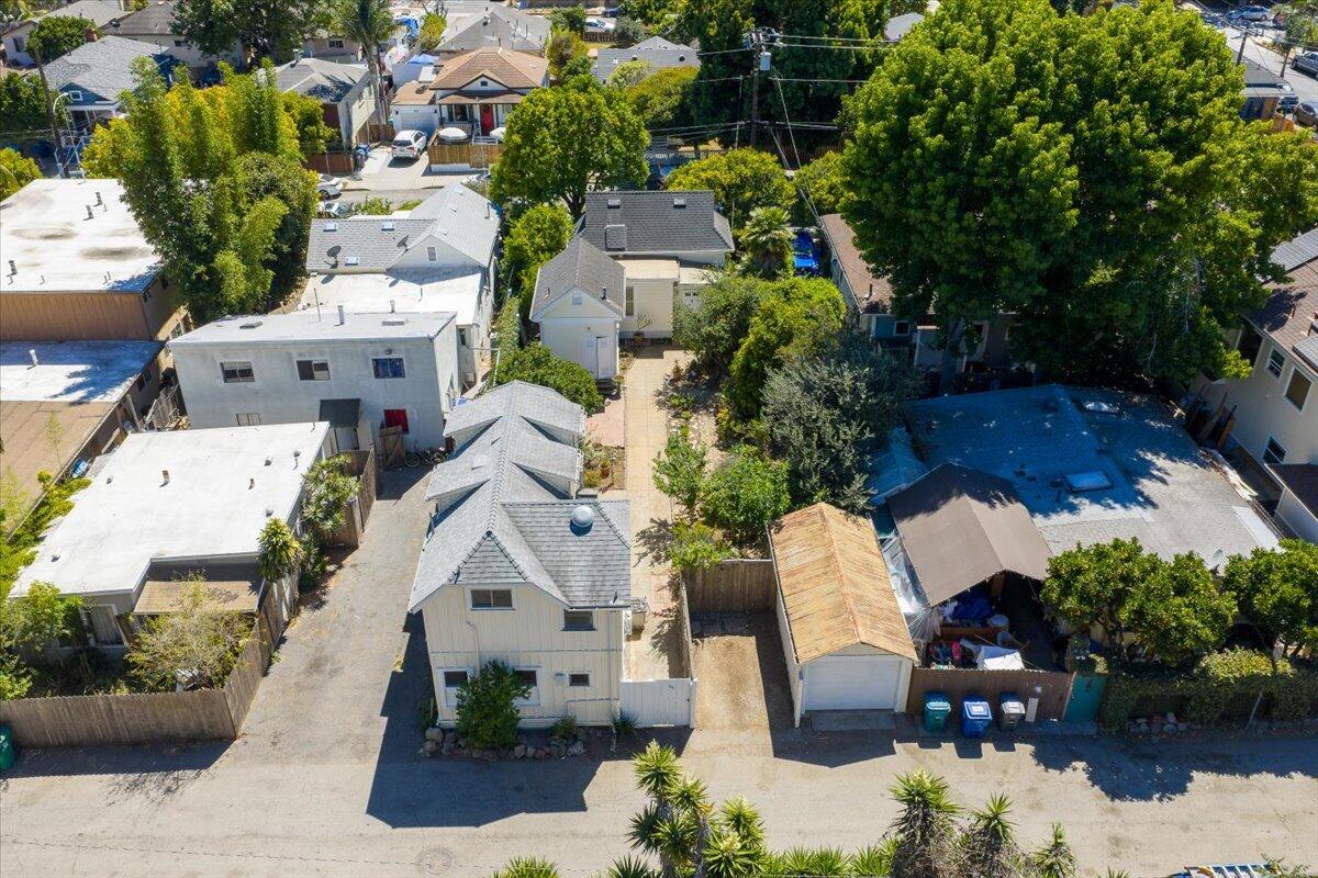 822 Orange Avenue