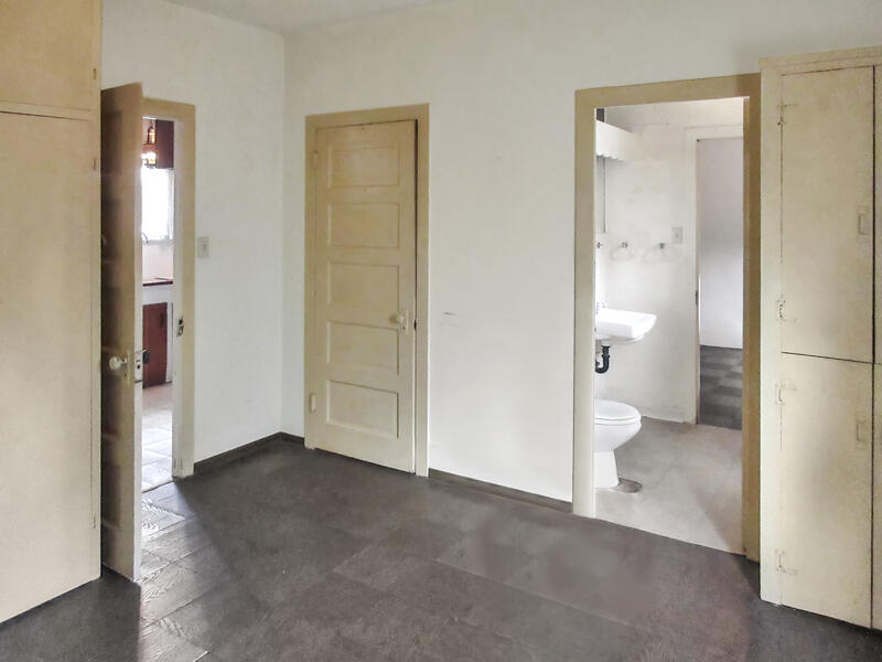 116 W Micheltorena Street