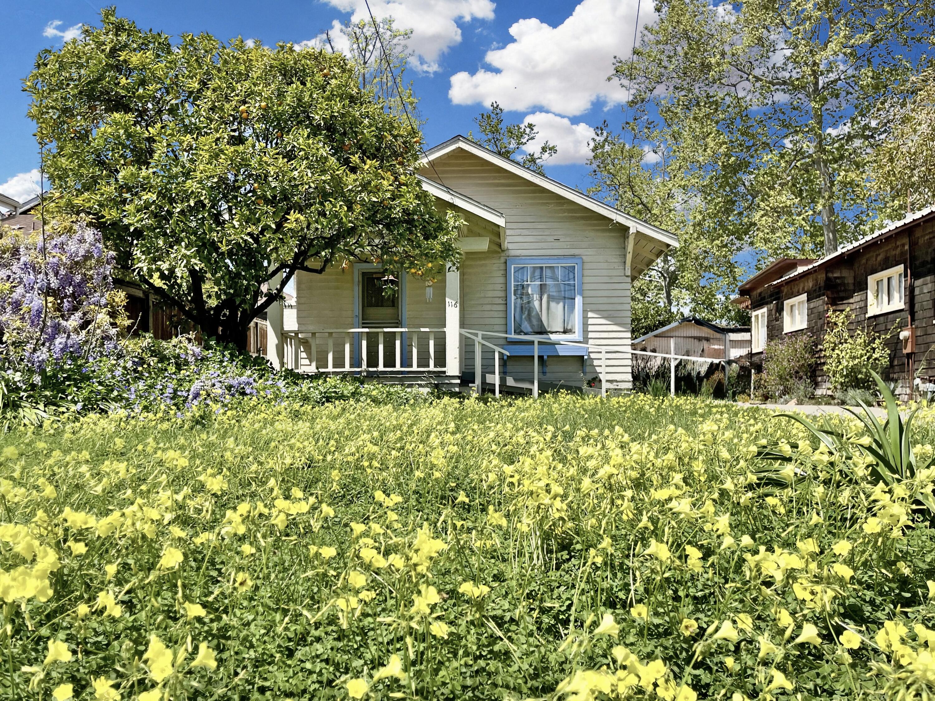 116 W Micheltorena Street