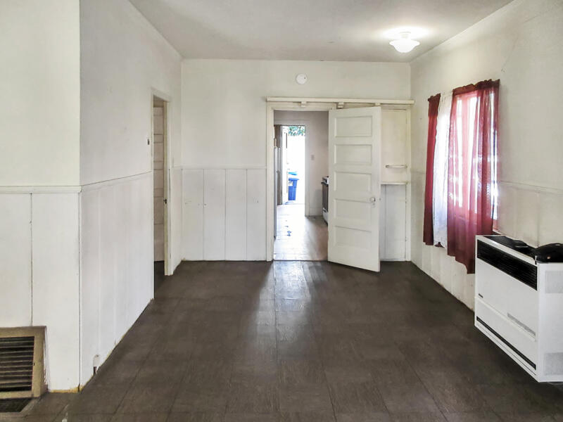 116 W Micheltorena Street