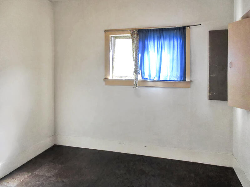 116 W Micheltorena Street