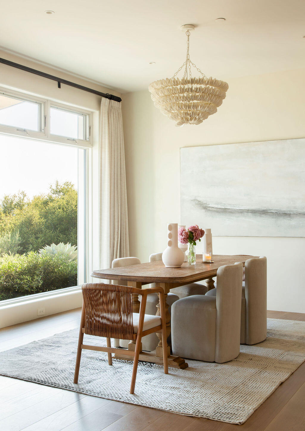 125 W Mountain Drive