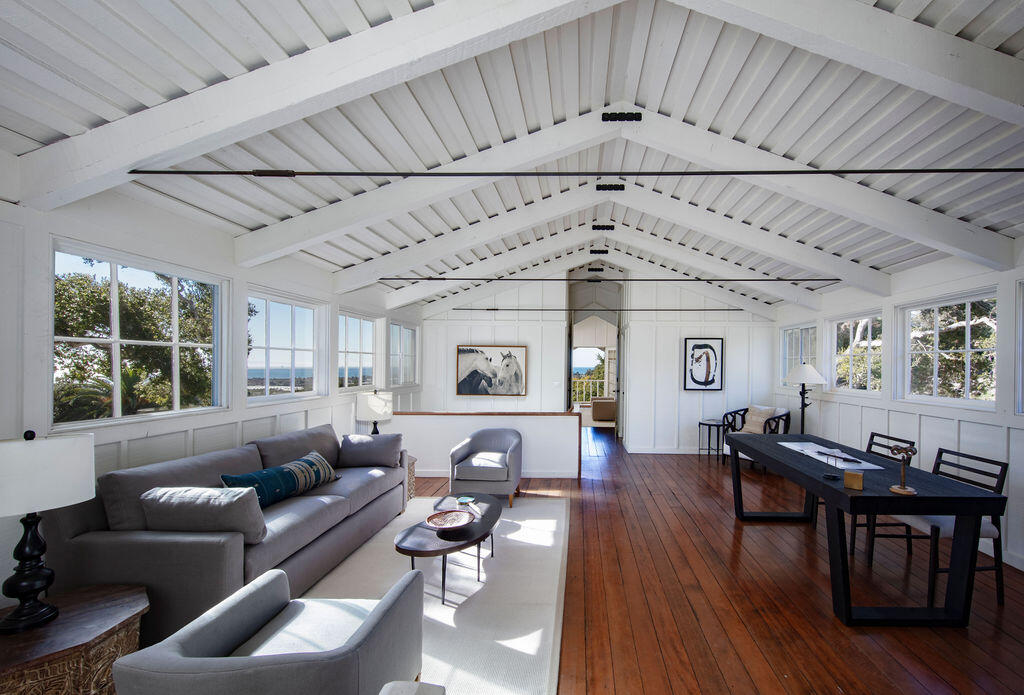 1835 Santa Monica Road