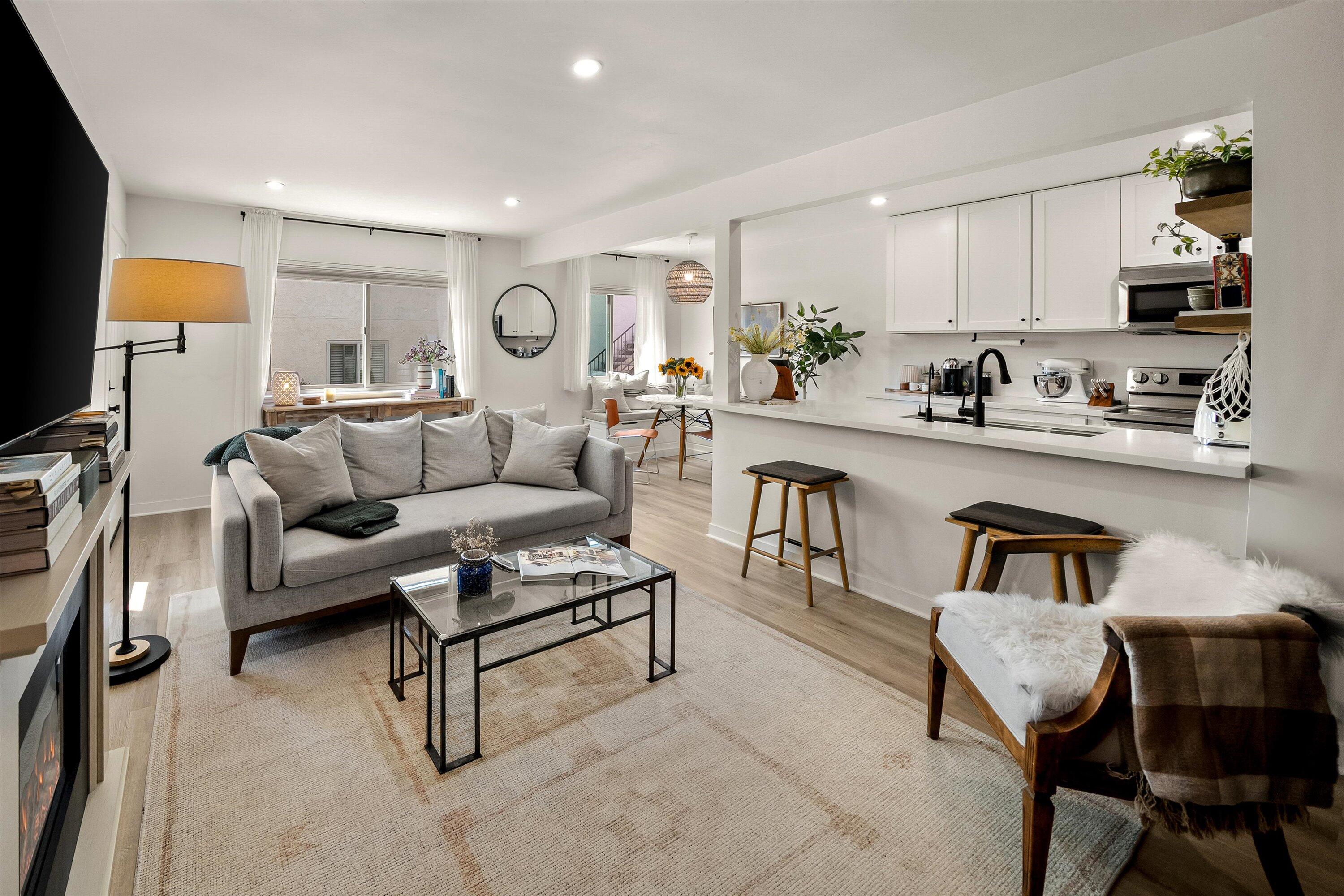 5946 Hickory Street, #2