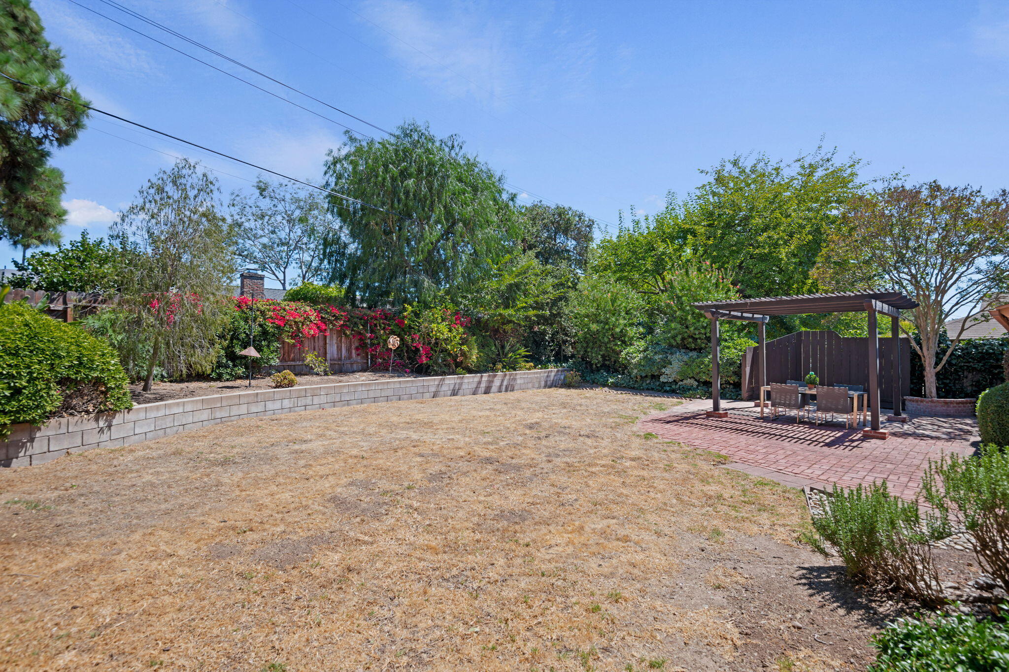 520 Grove Lane