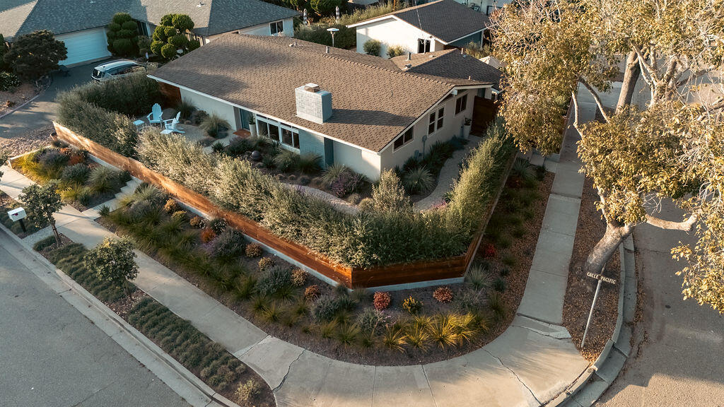 5664 Calle Pacific