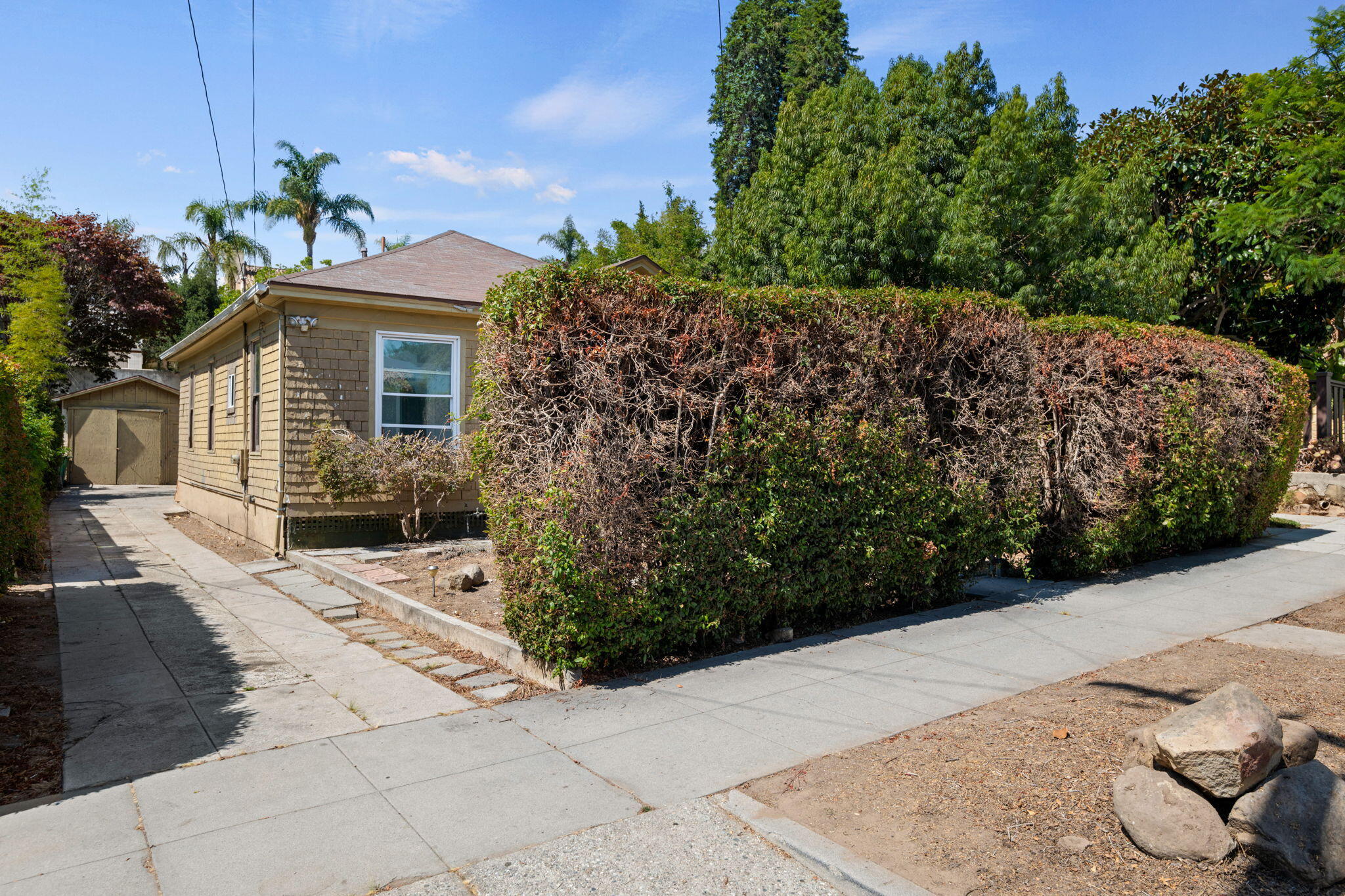 405 E Figueroa Street
