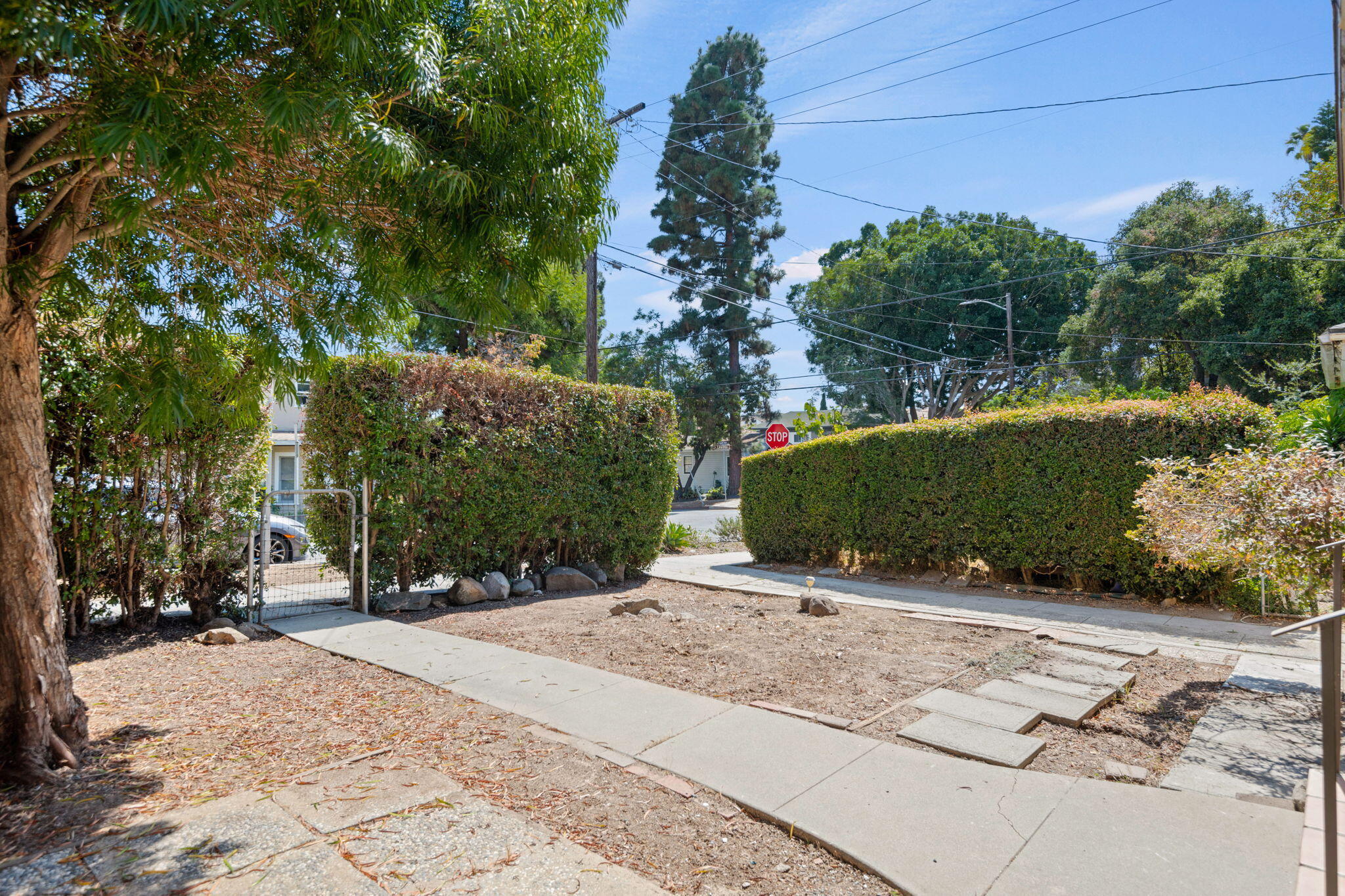 405 E Figueroa Street