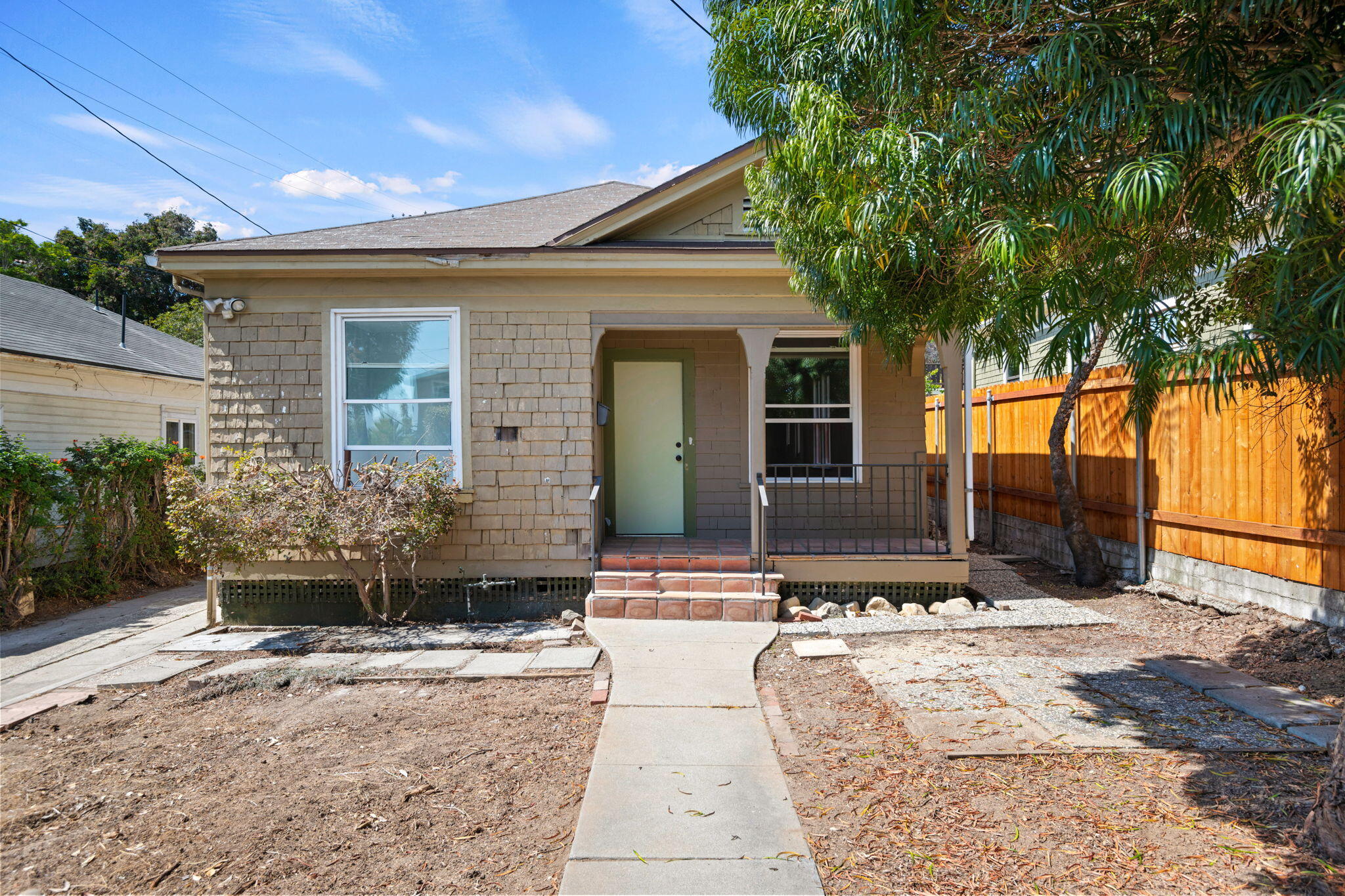405 E Figueroa Street