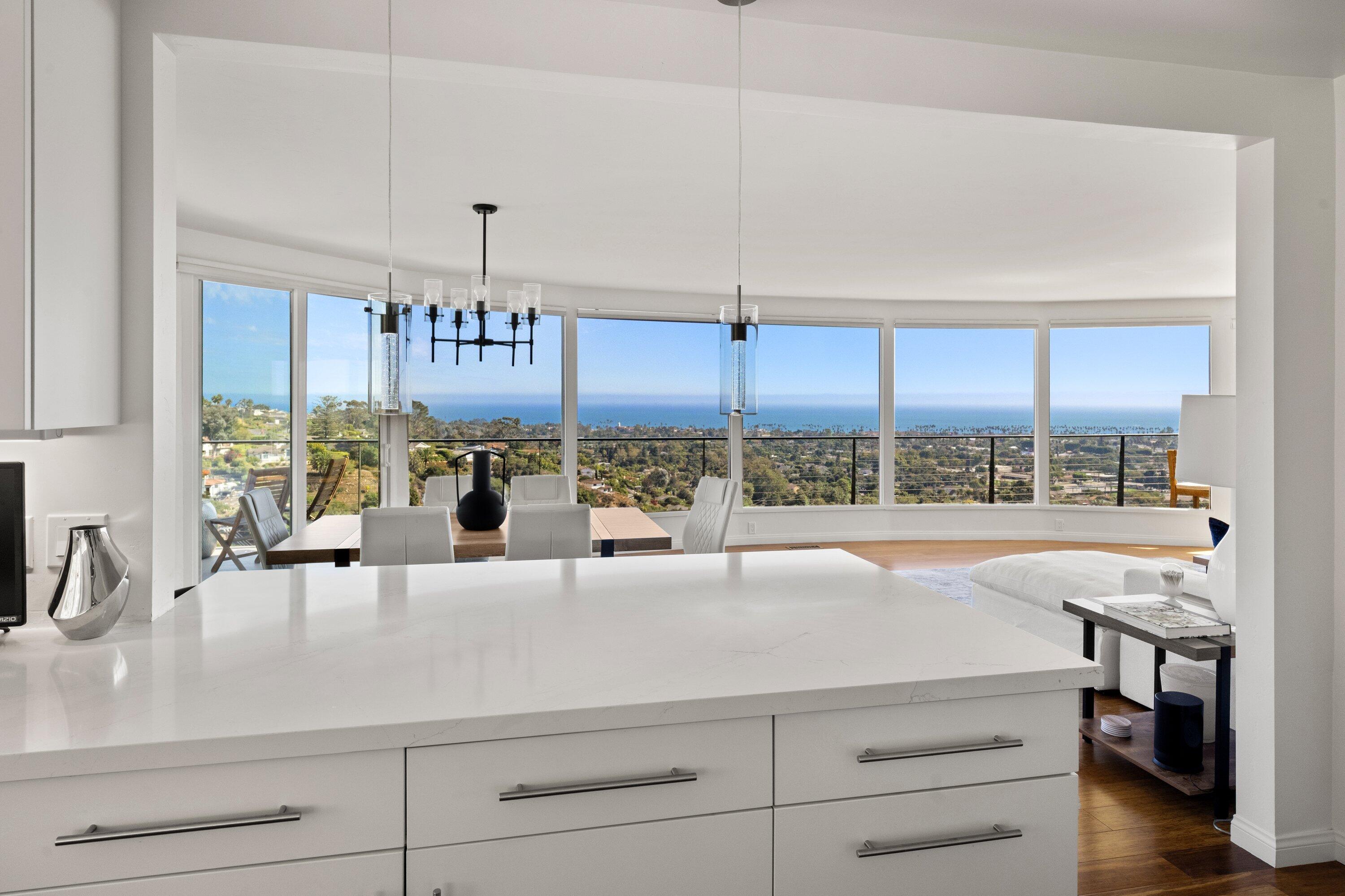 128 Las Alturas Road