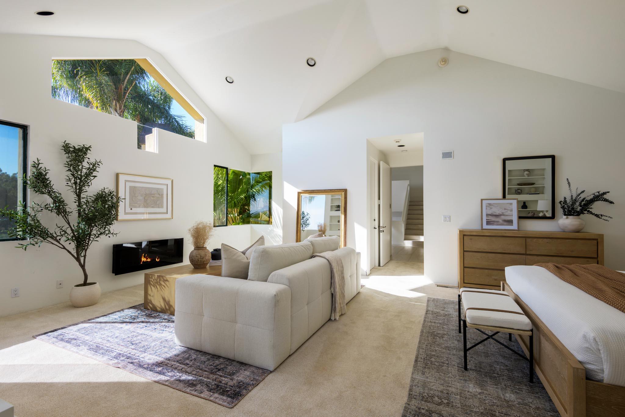 2891 Hidden Valley Lane