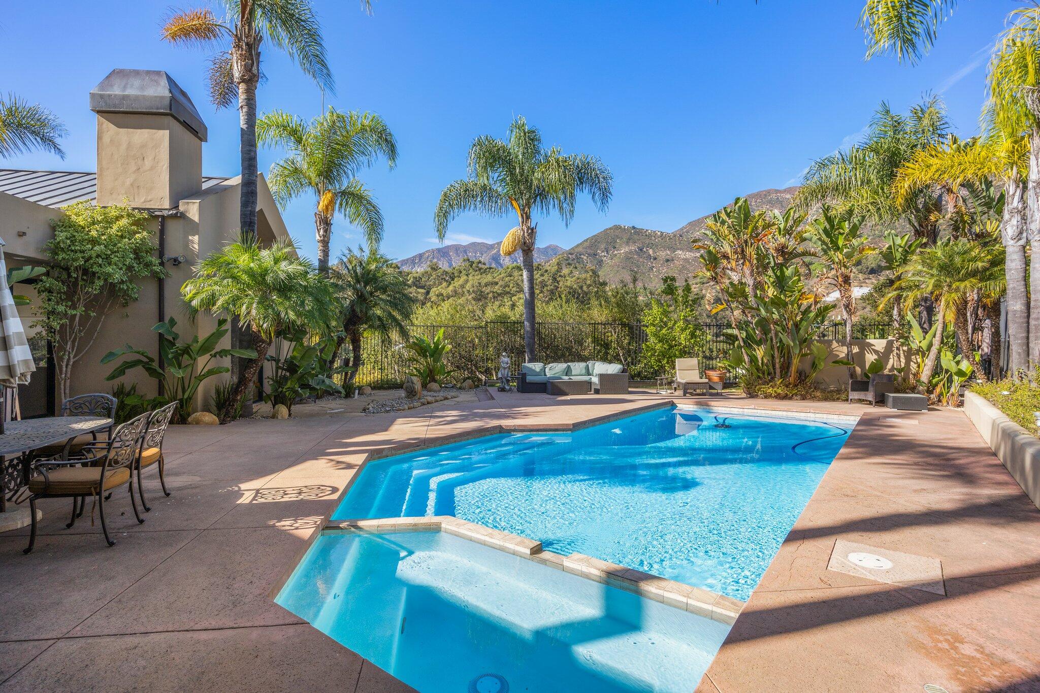 2891 Hidden Valley Lane