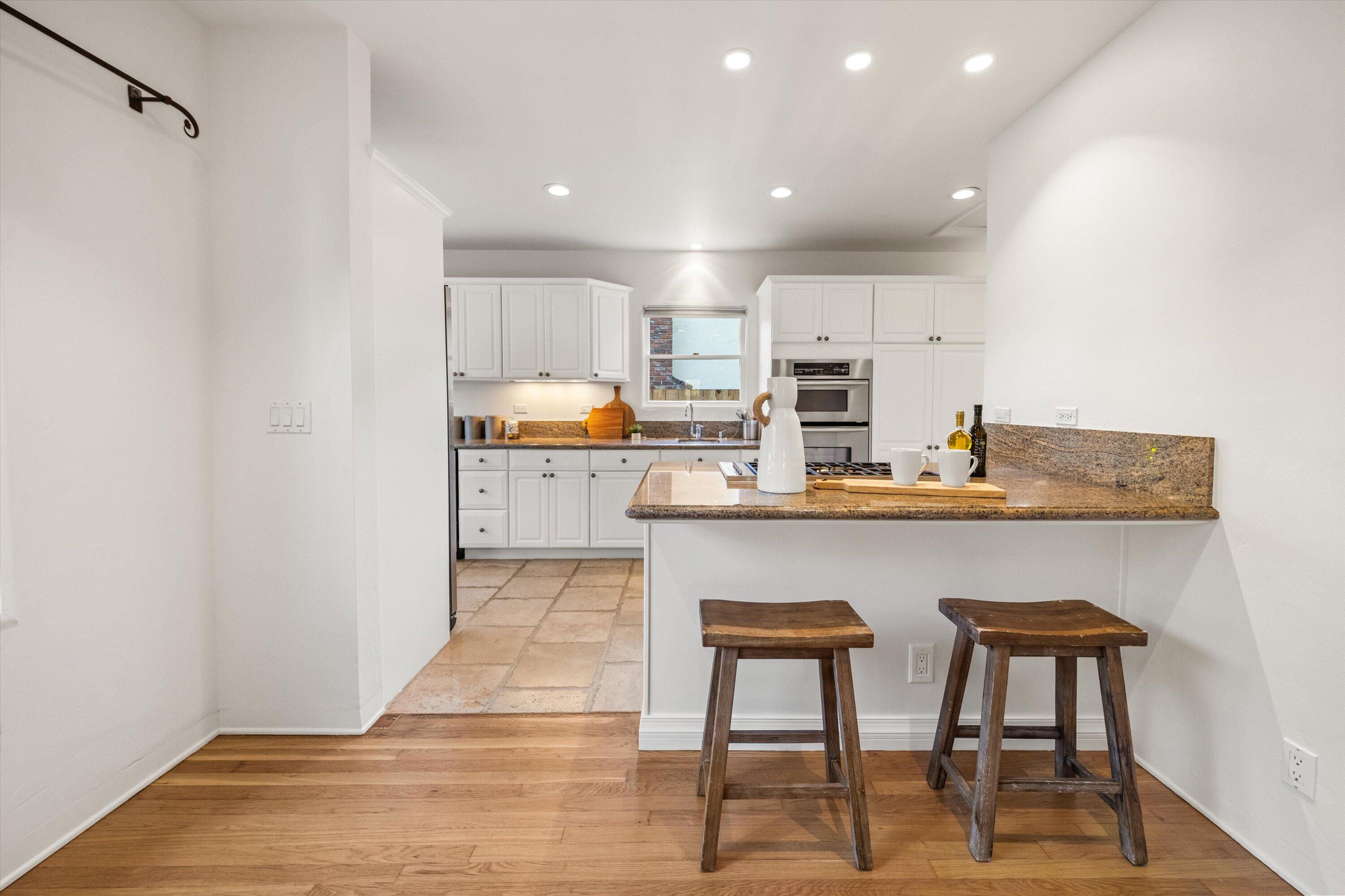 1308 W Valerio Street