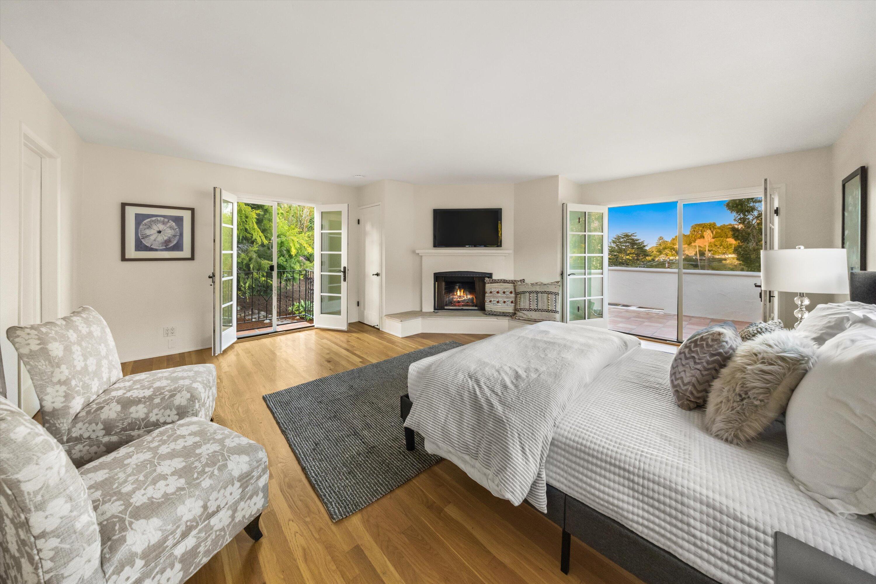 1308 W Valerio Street