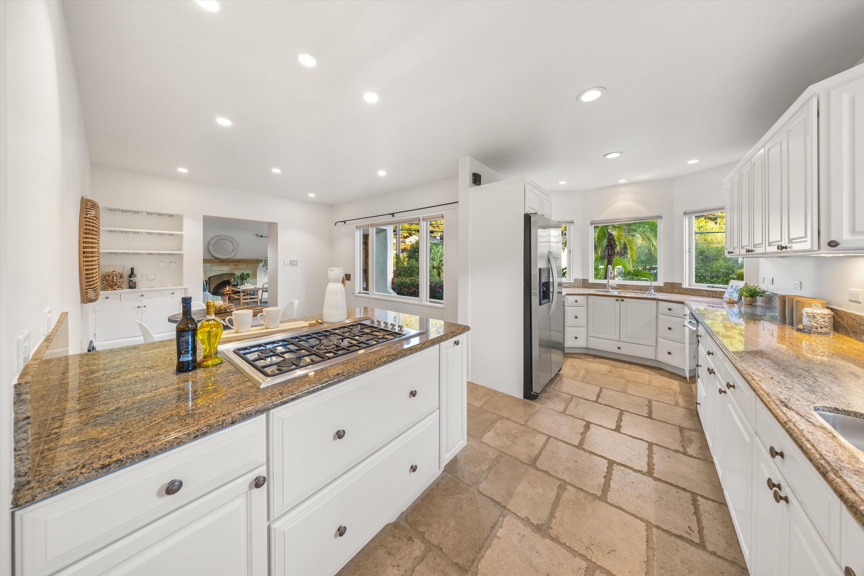 1308 W Valerio Street