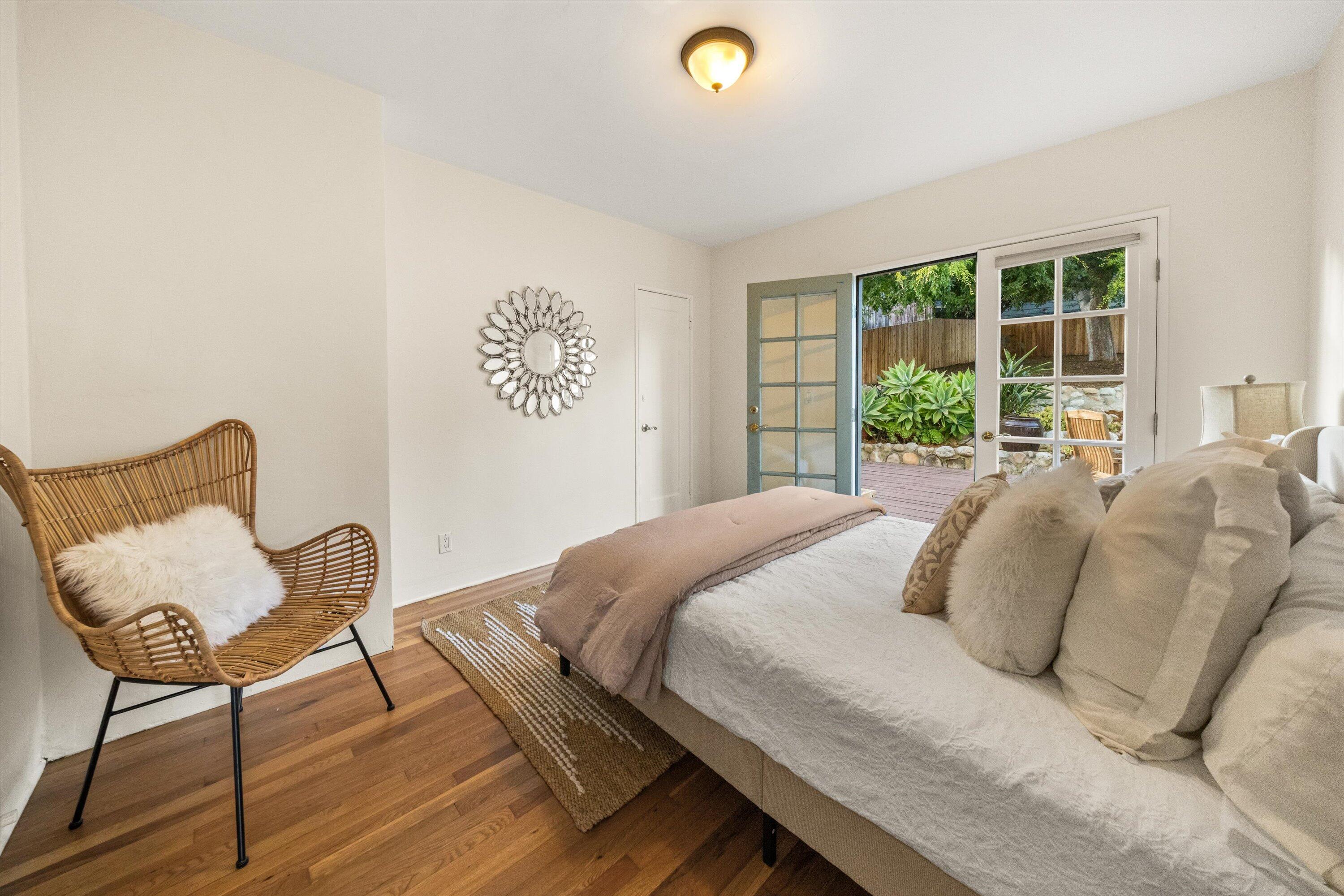 1308 W Valerio Street