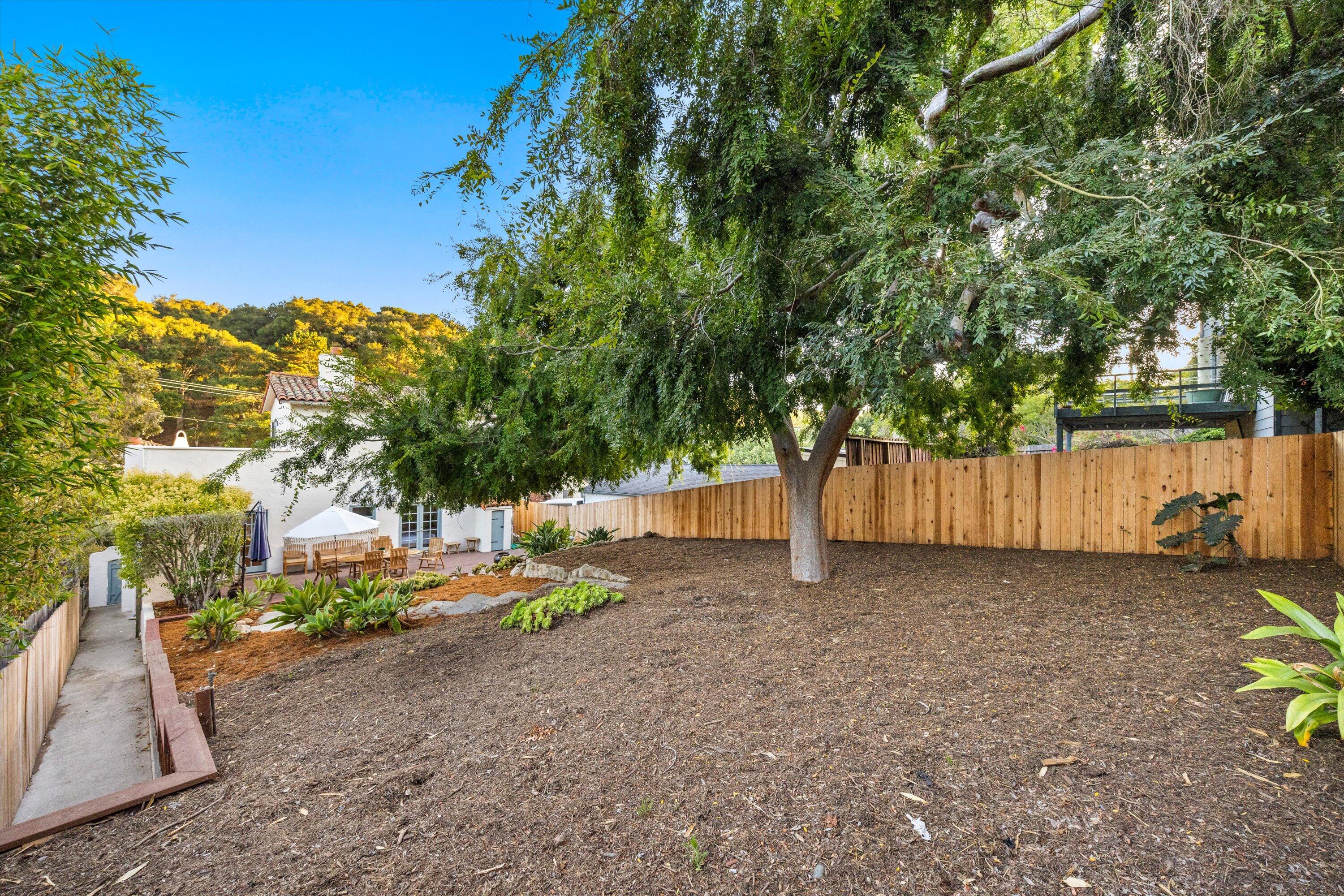 1308 W Valerio Street