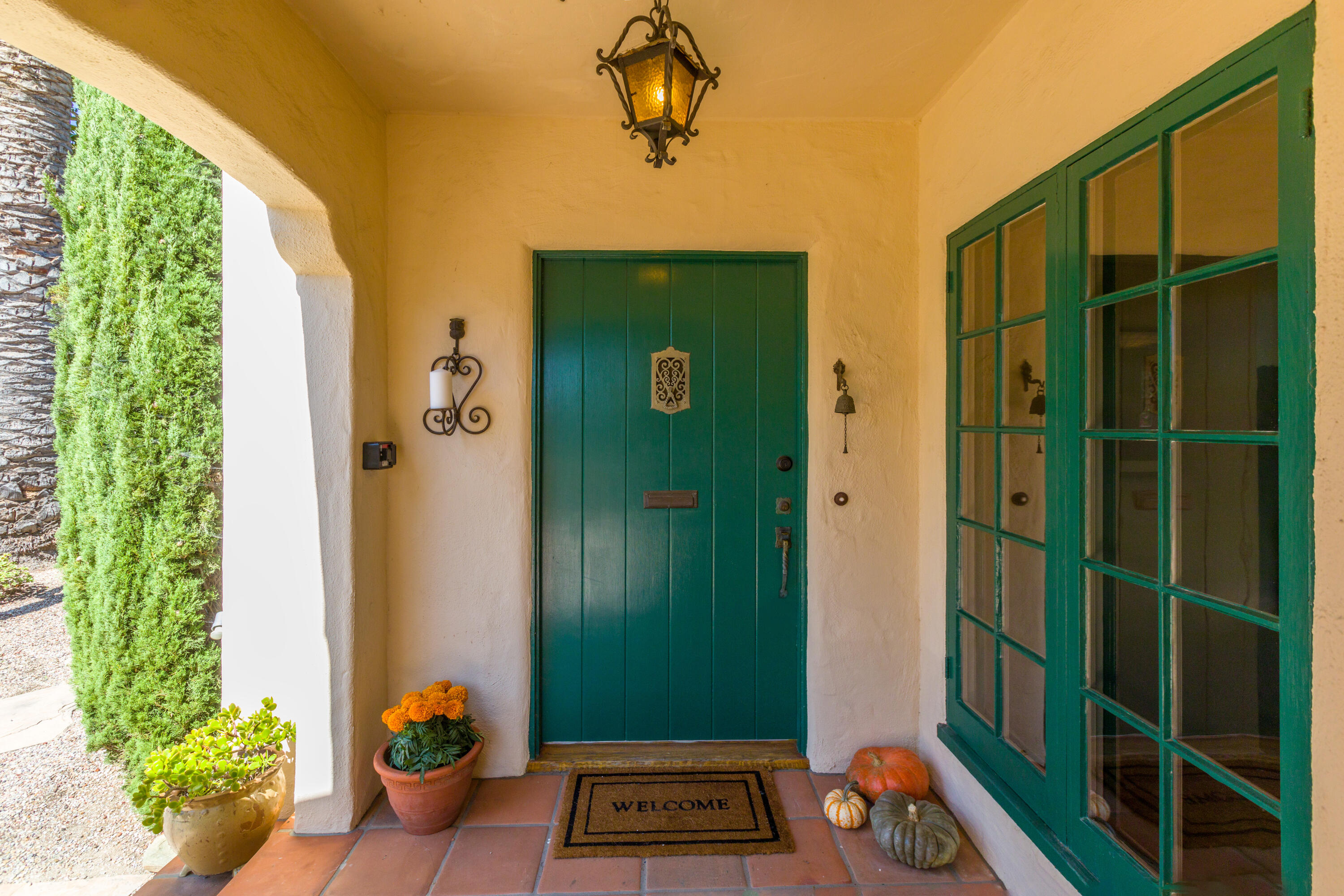 2720 Clinton Terrace