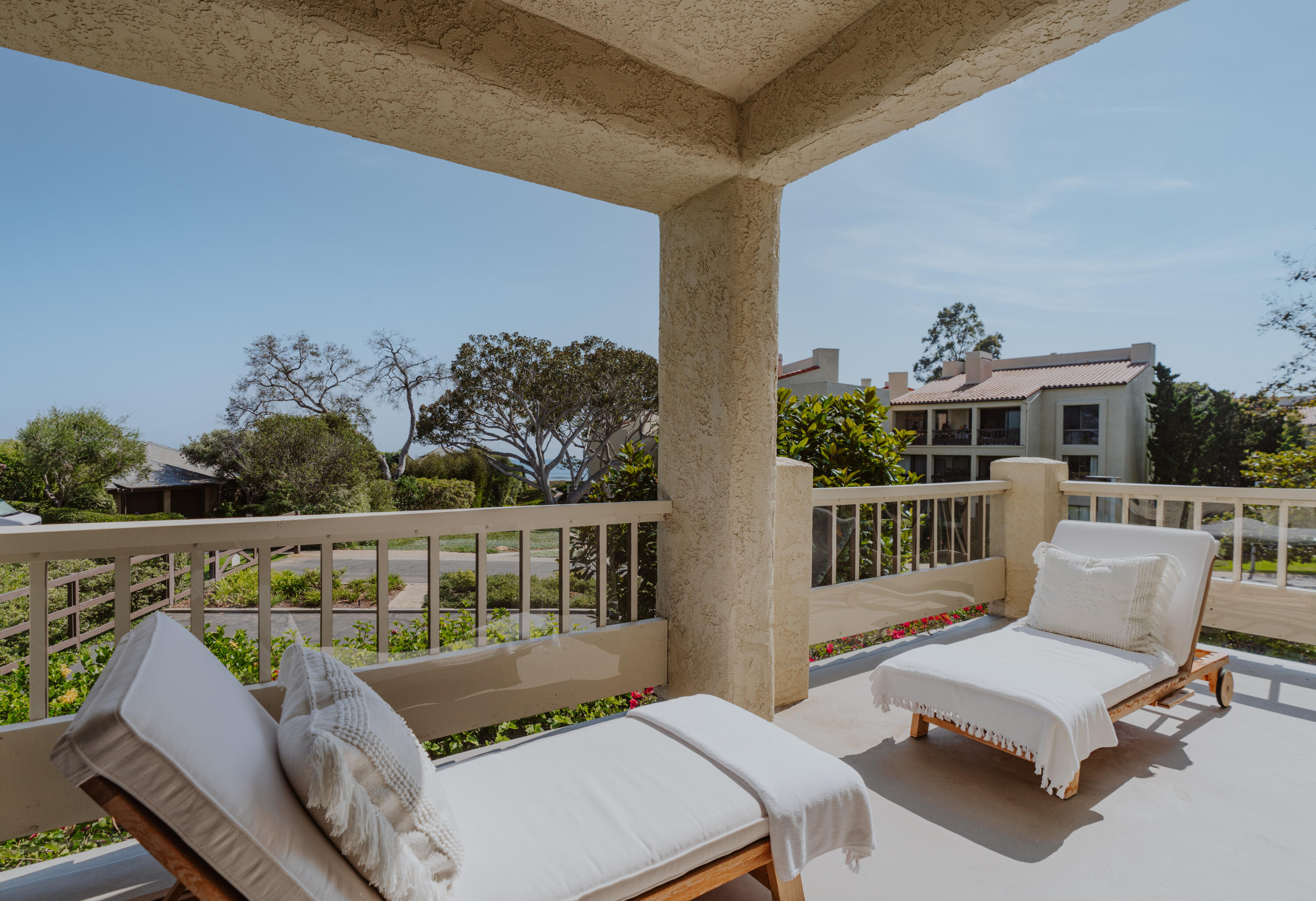 60 Seaview Drive