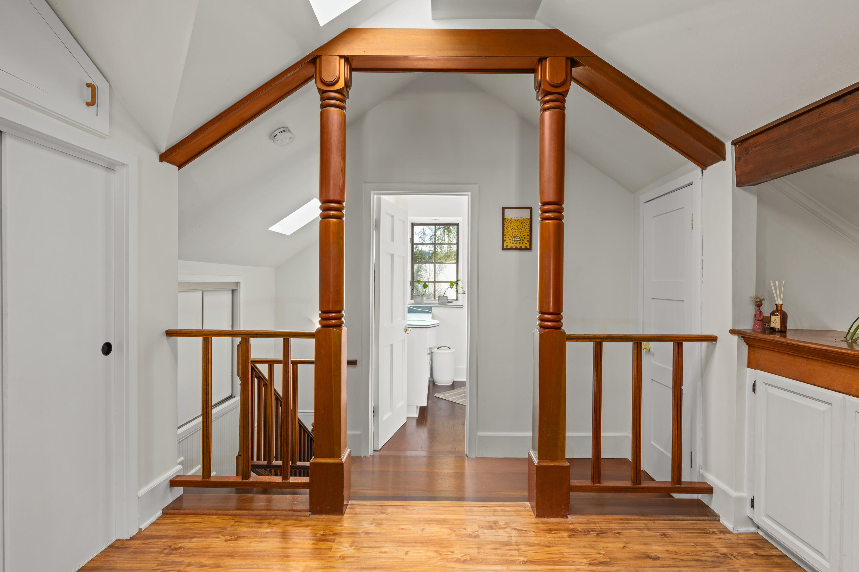 807 W Mission Street