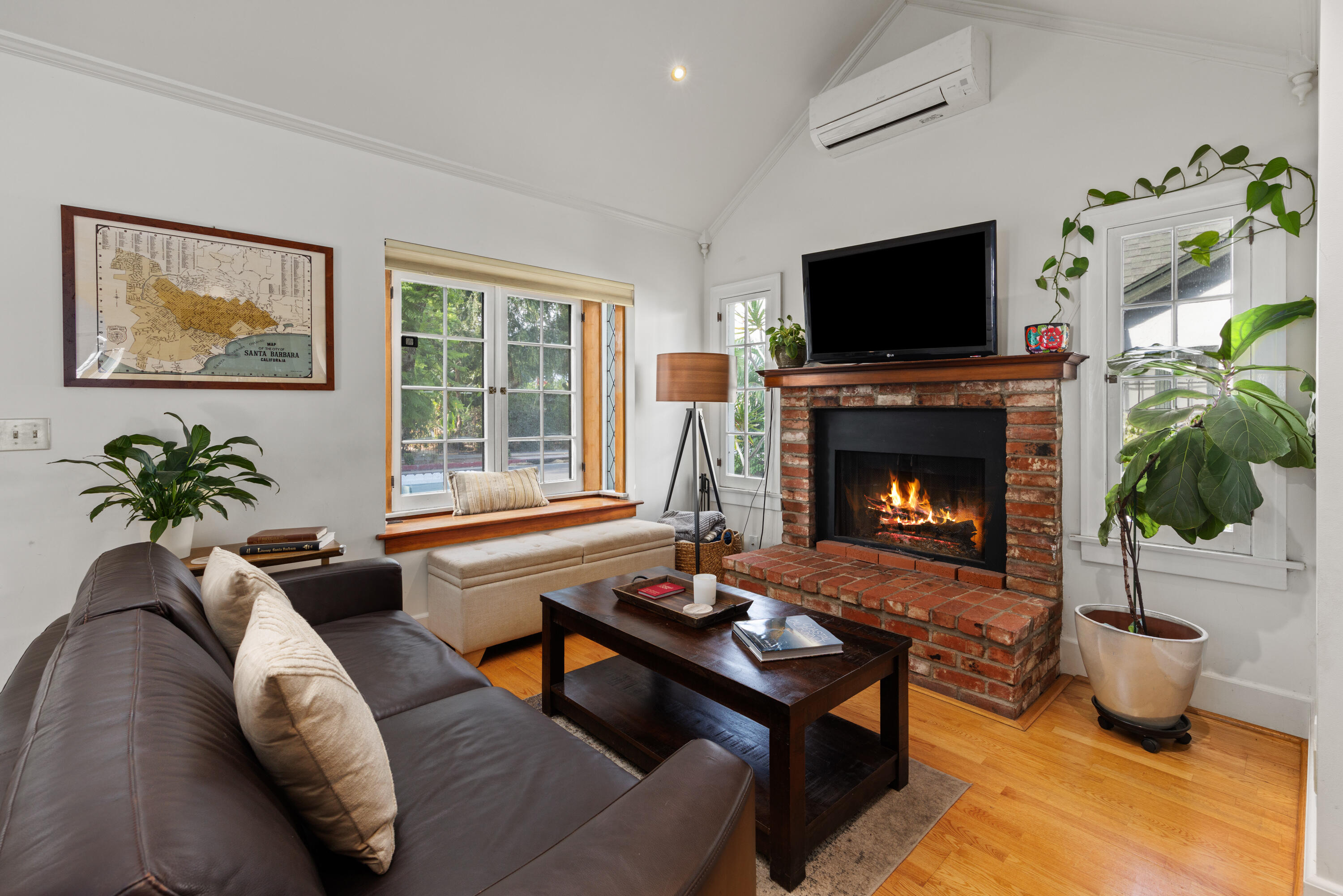 807 W Mission Street