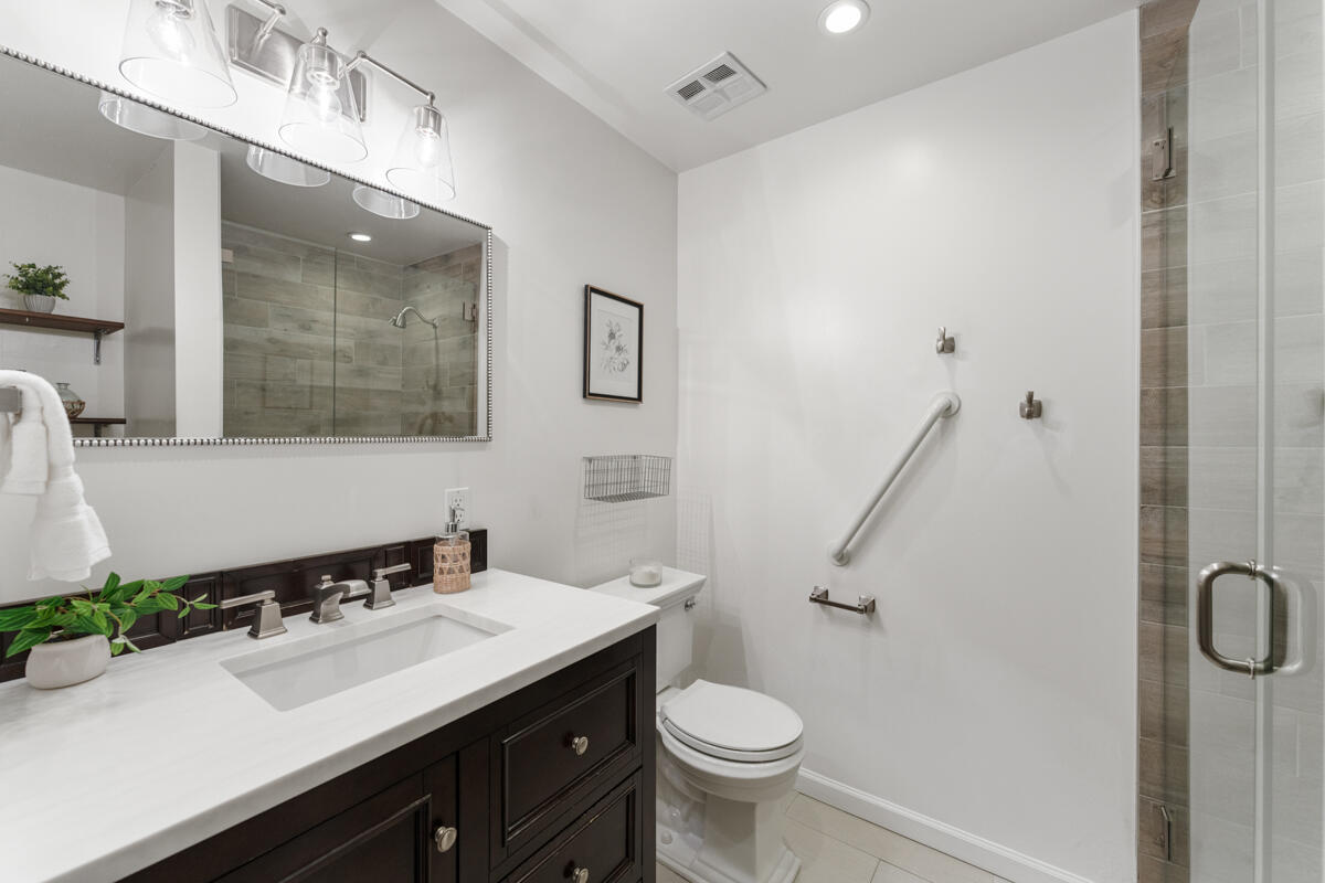 1436 Carnation Place