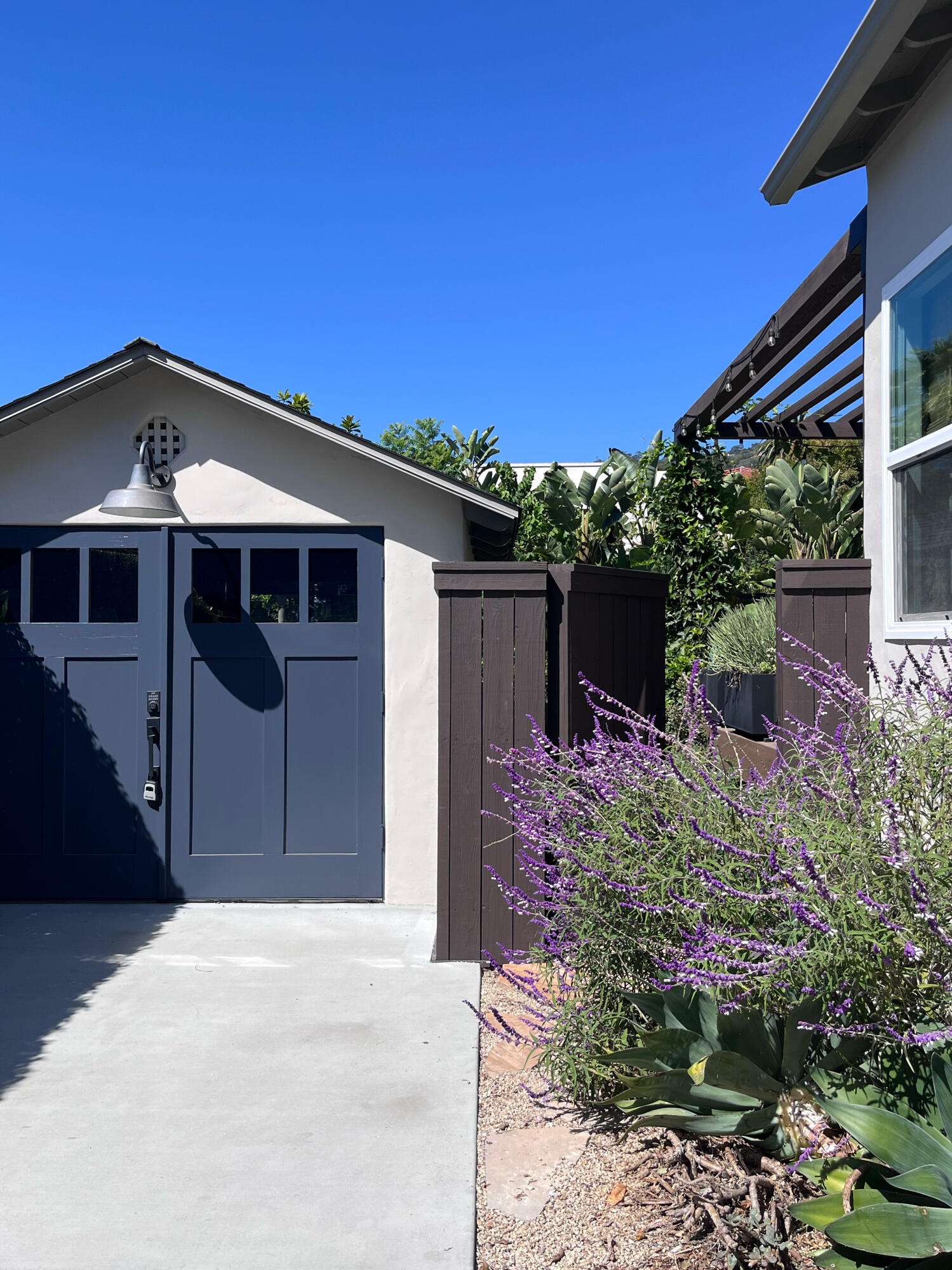 1111 E Ortega Street, SANTA BARBARA