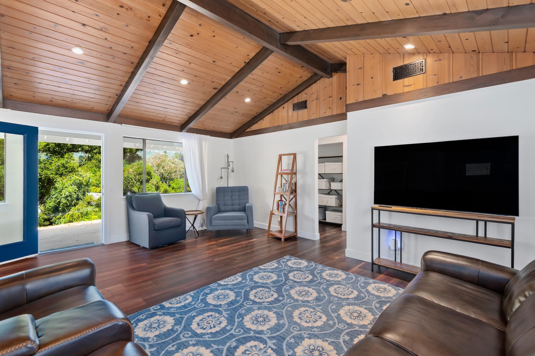 345 Sierra Vista Road, MONTECITO