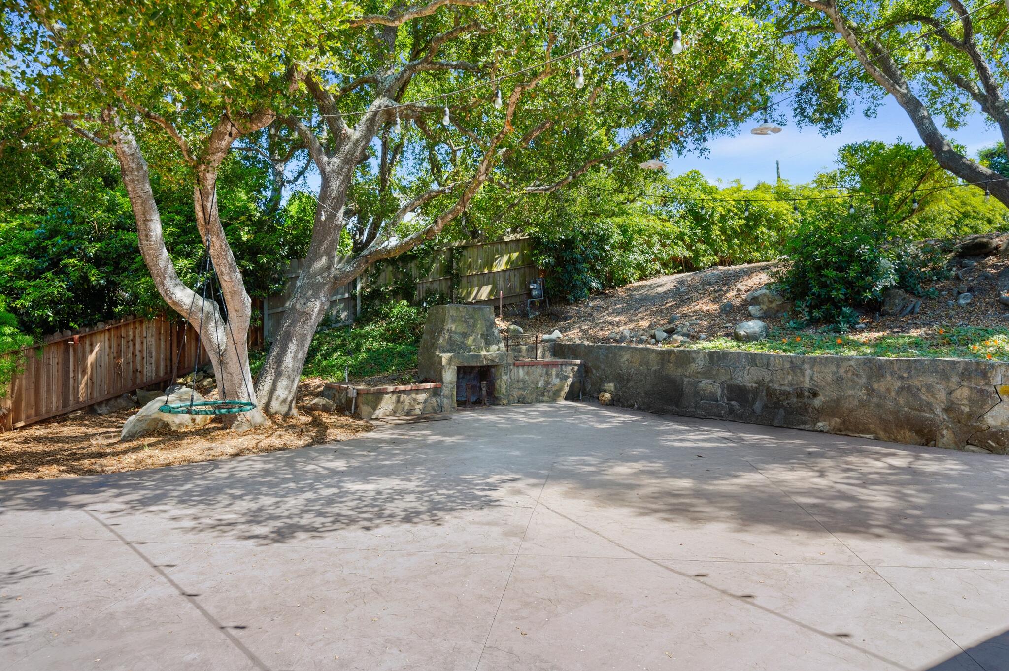 345 Sierra Vista Road, MONTECITO