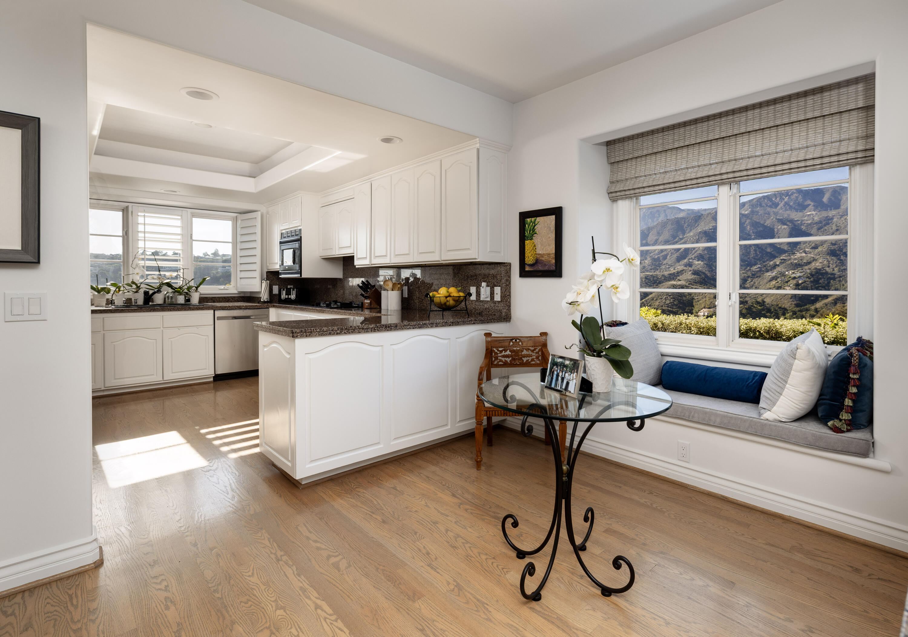 127 Via Alicia, SANTA BARBARA