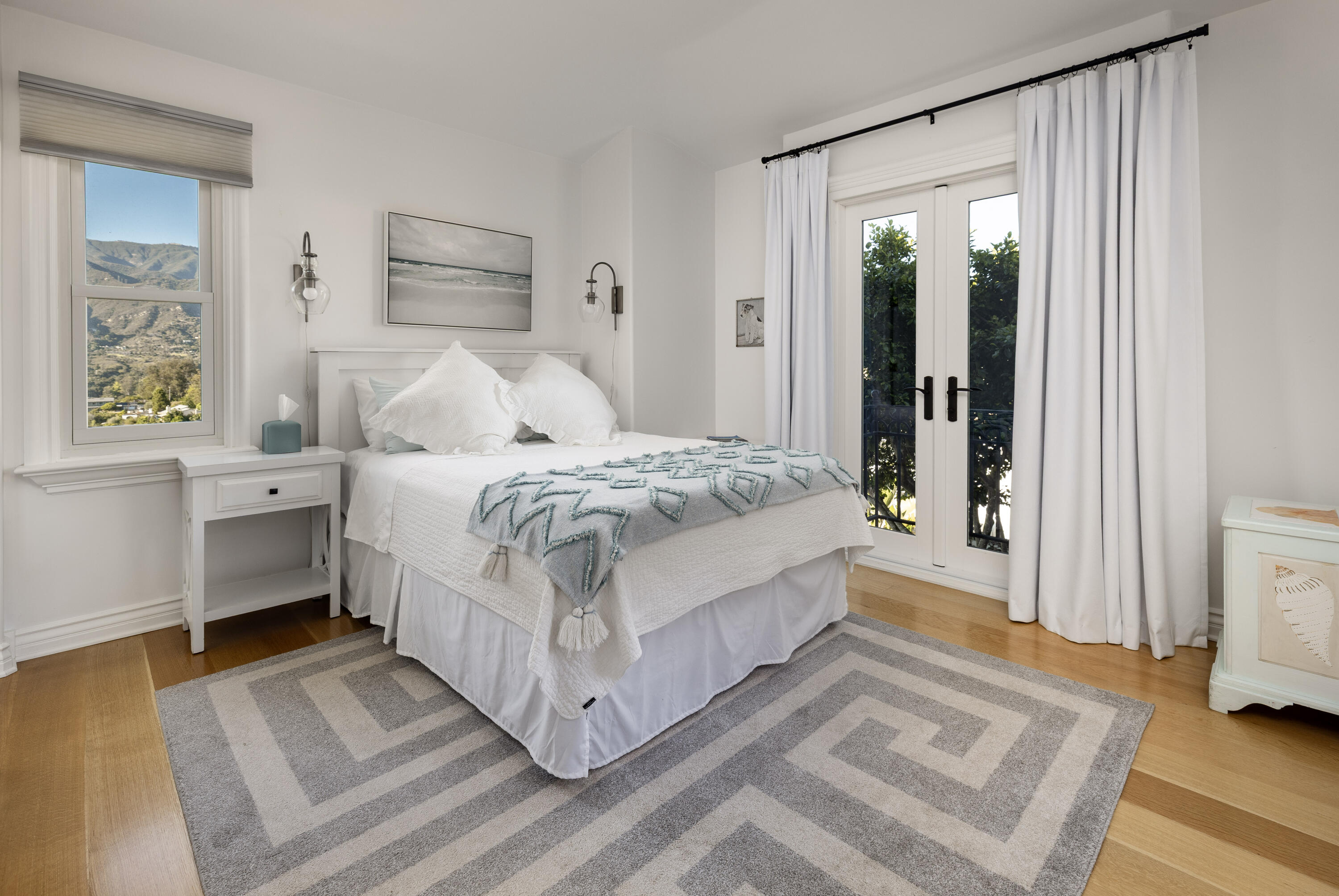 127 Via Alicia, SANTA BARBARA